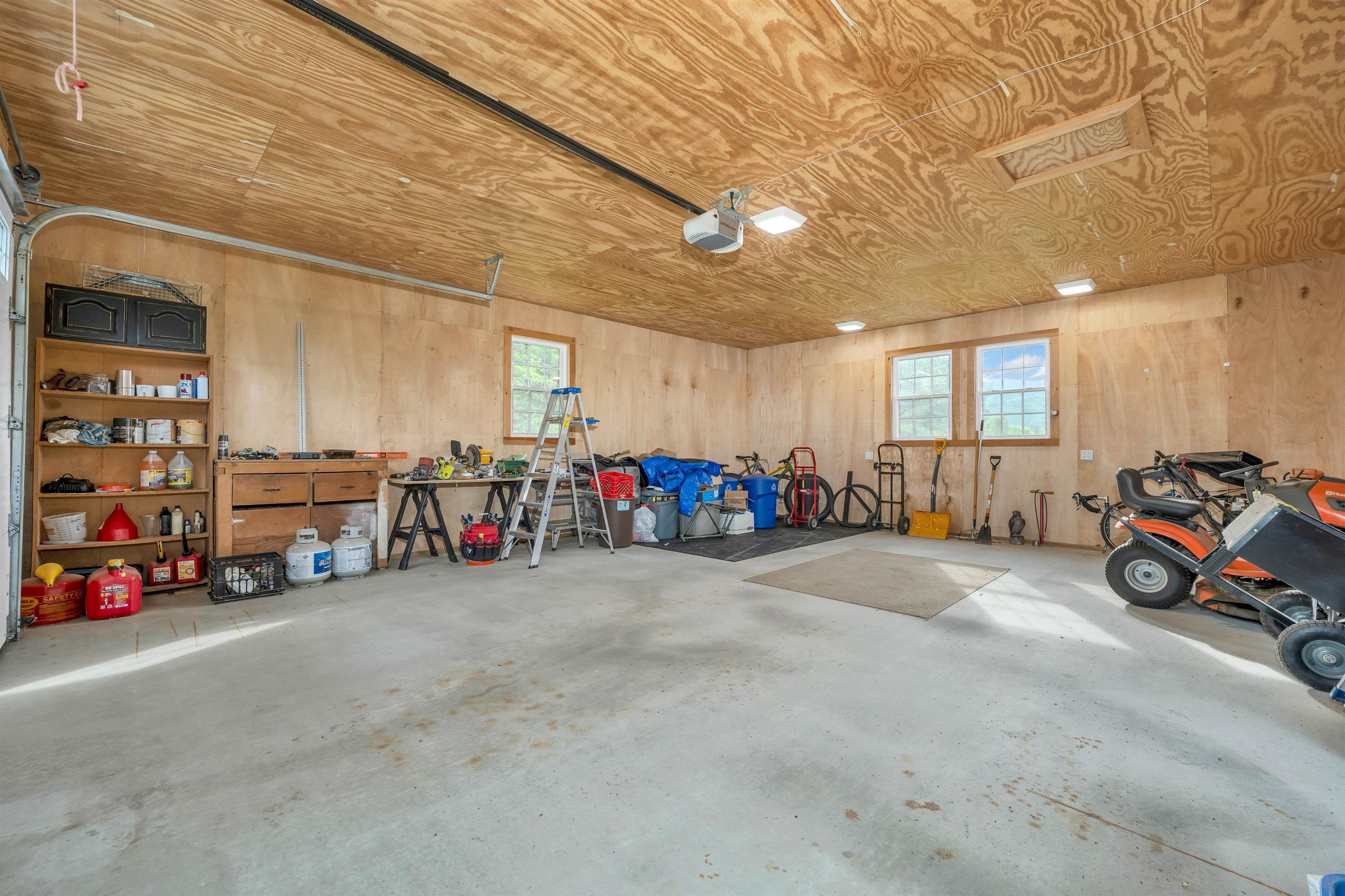 2283 Chase Hollow Road