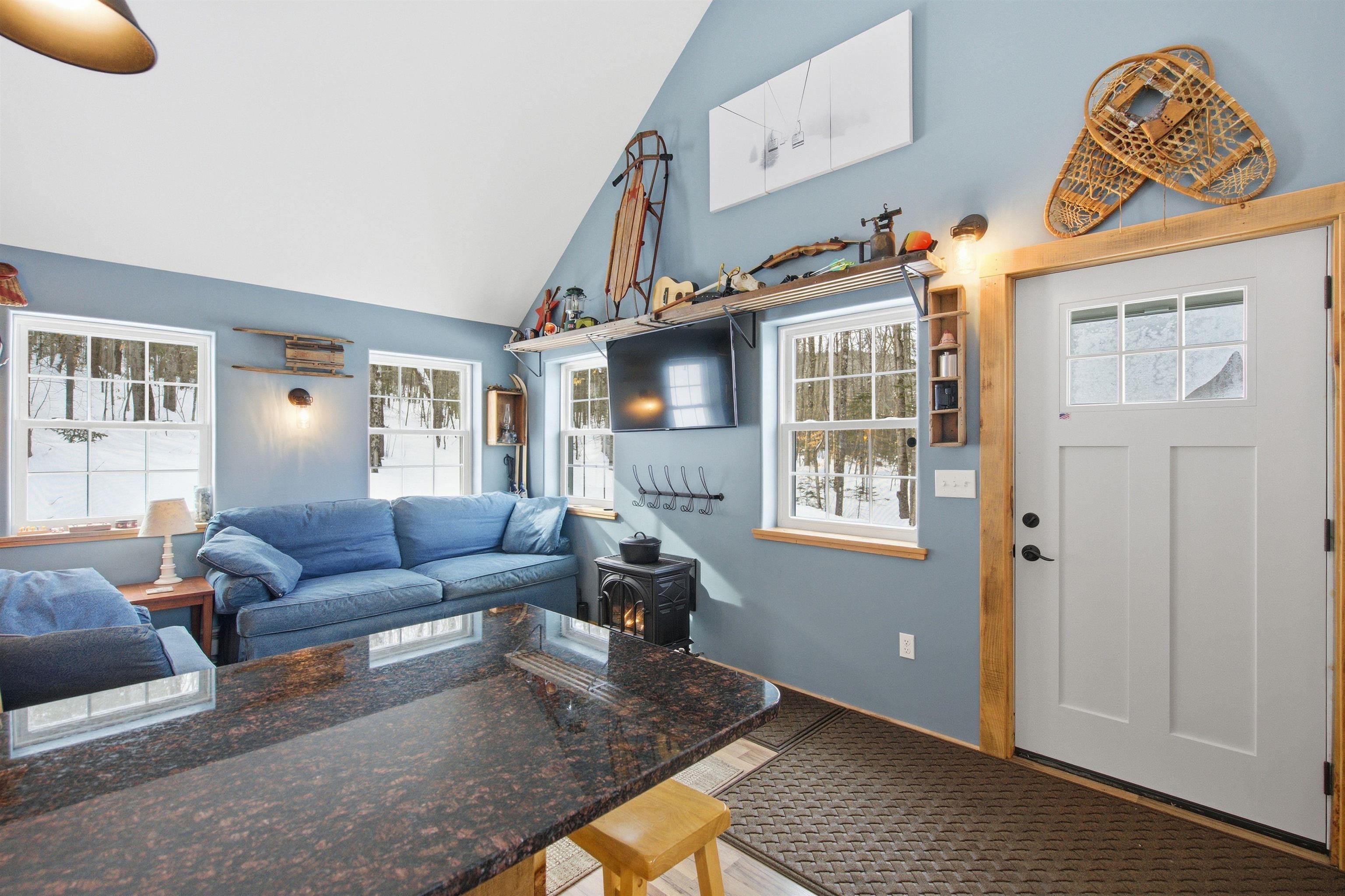 32 Deckmans Road