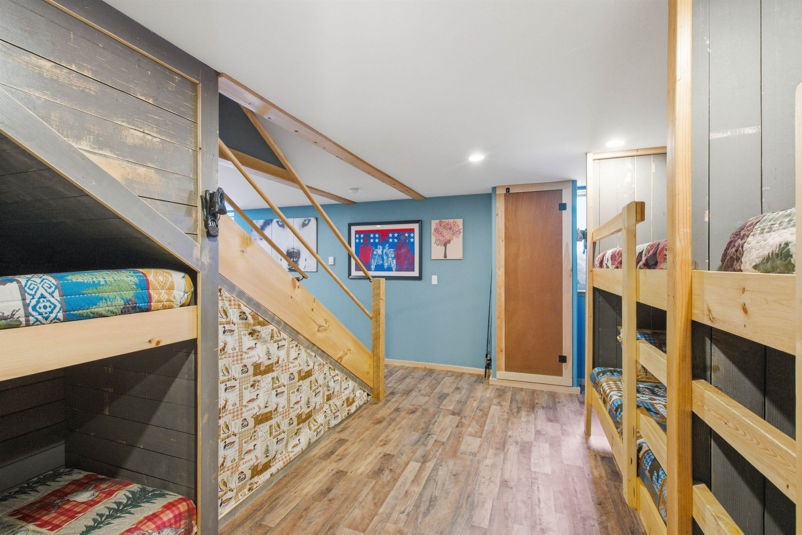 32 Deckmans Road