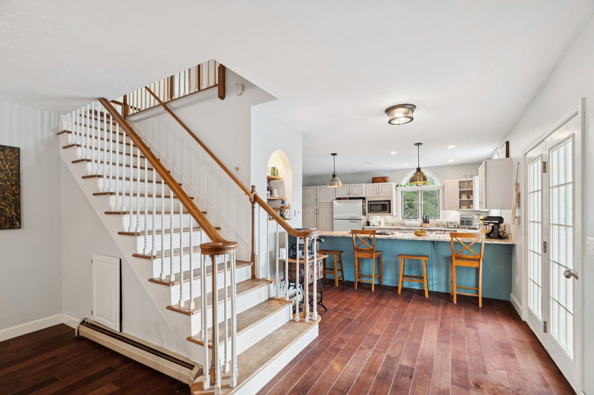 34 Meadowbrook Road