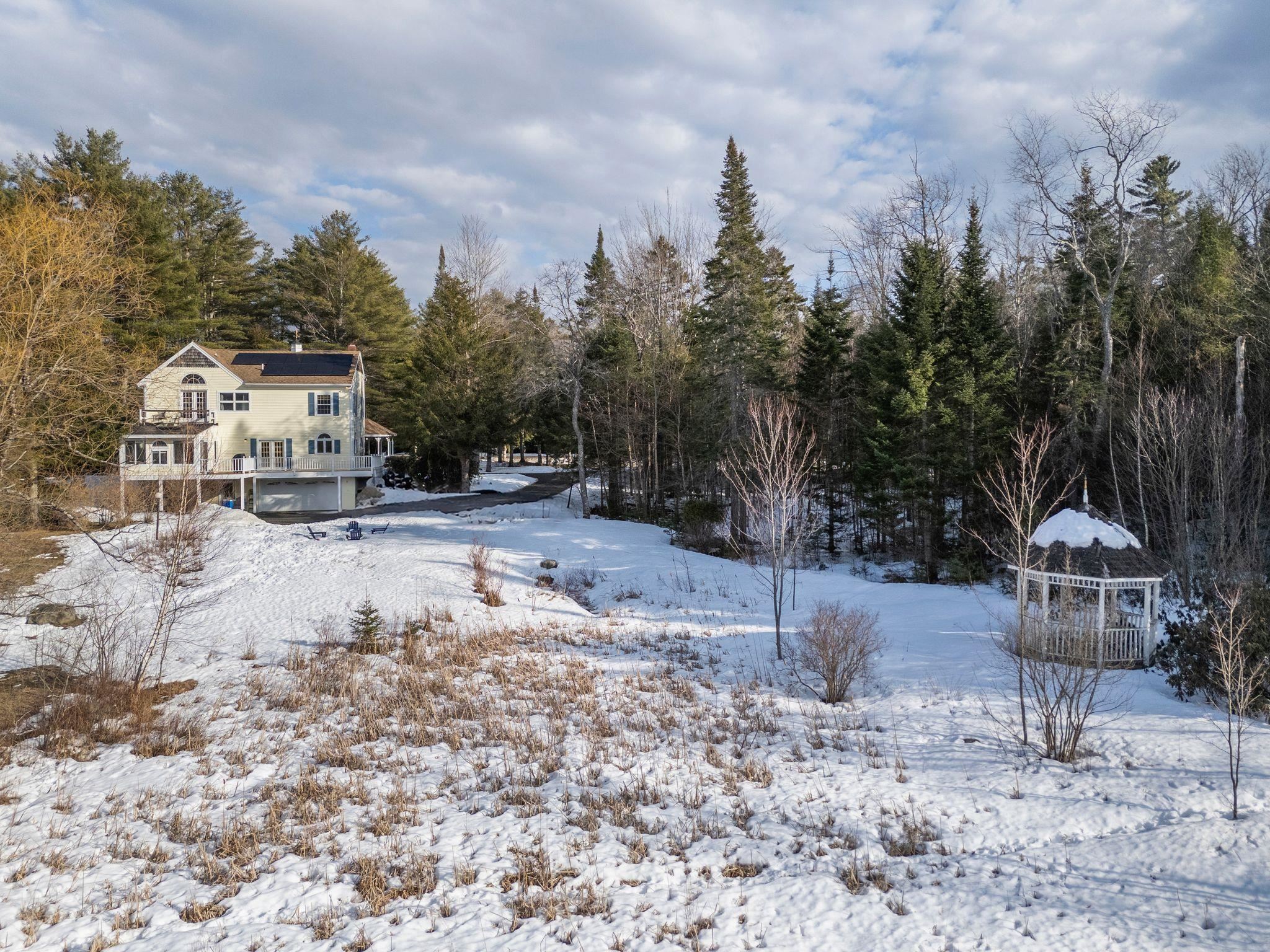 34 Meadowbrook Road