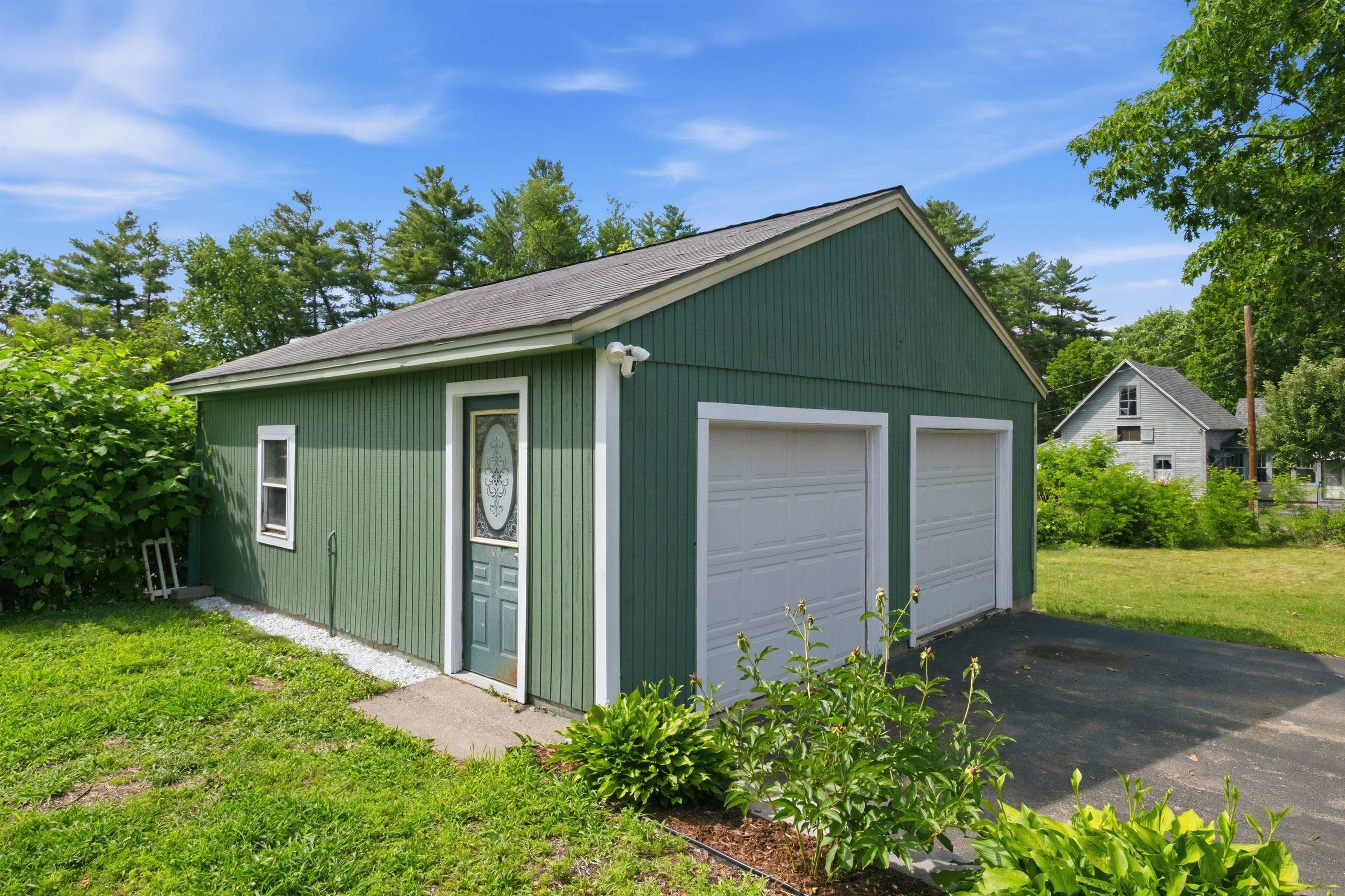 4 Skinner Street