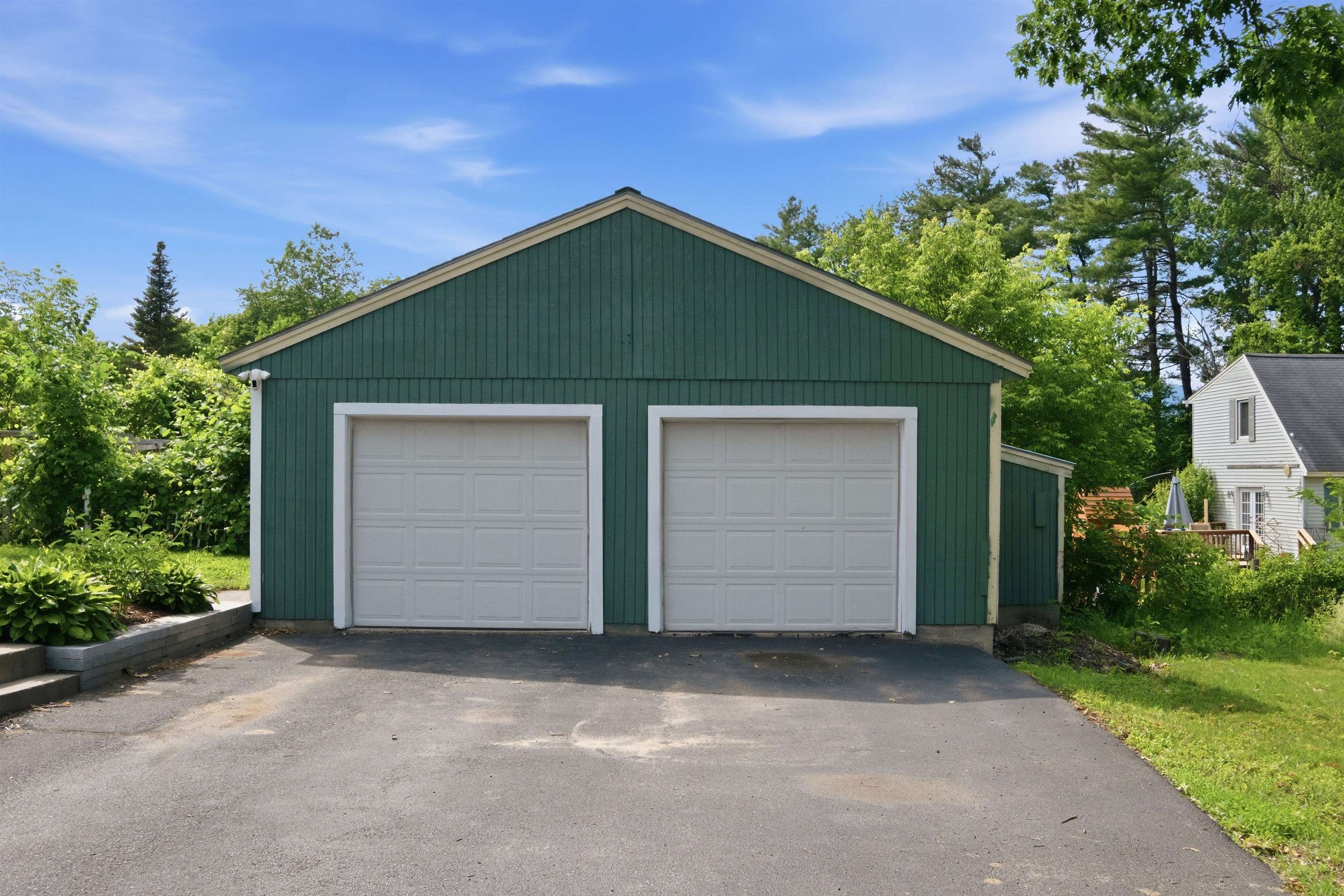 4 Skinner Street