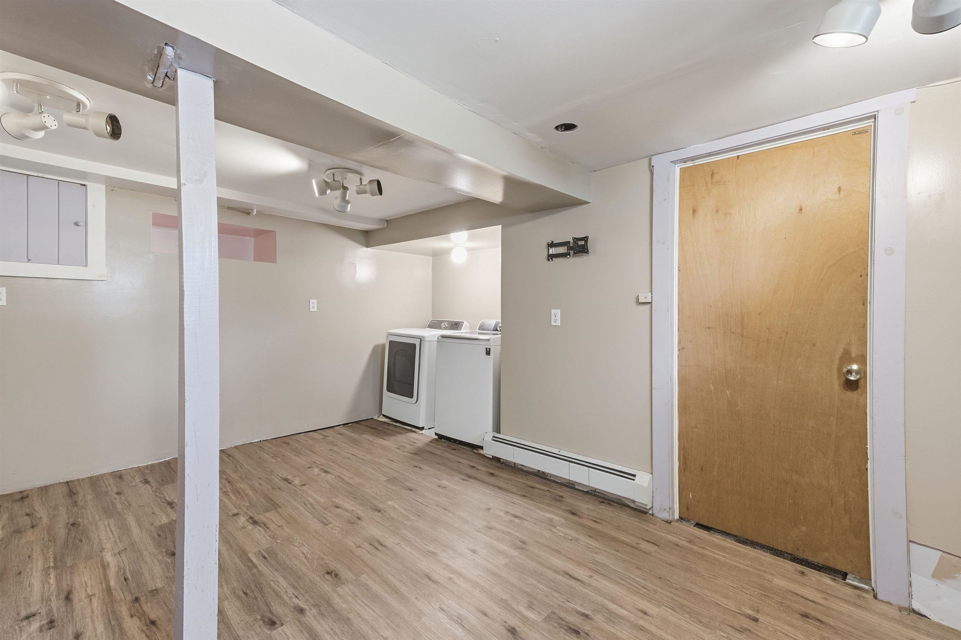 4 Skinner Street