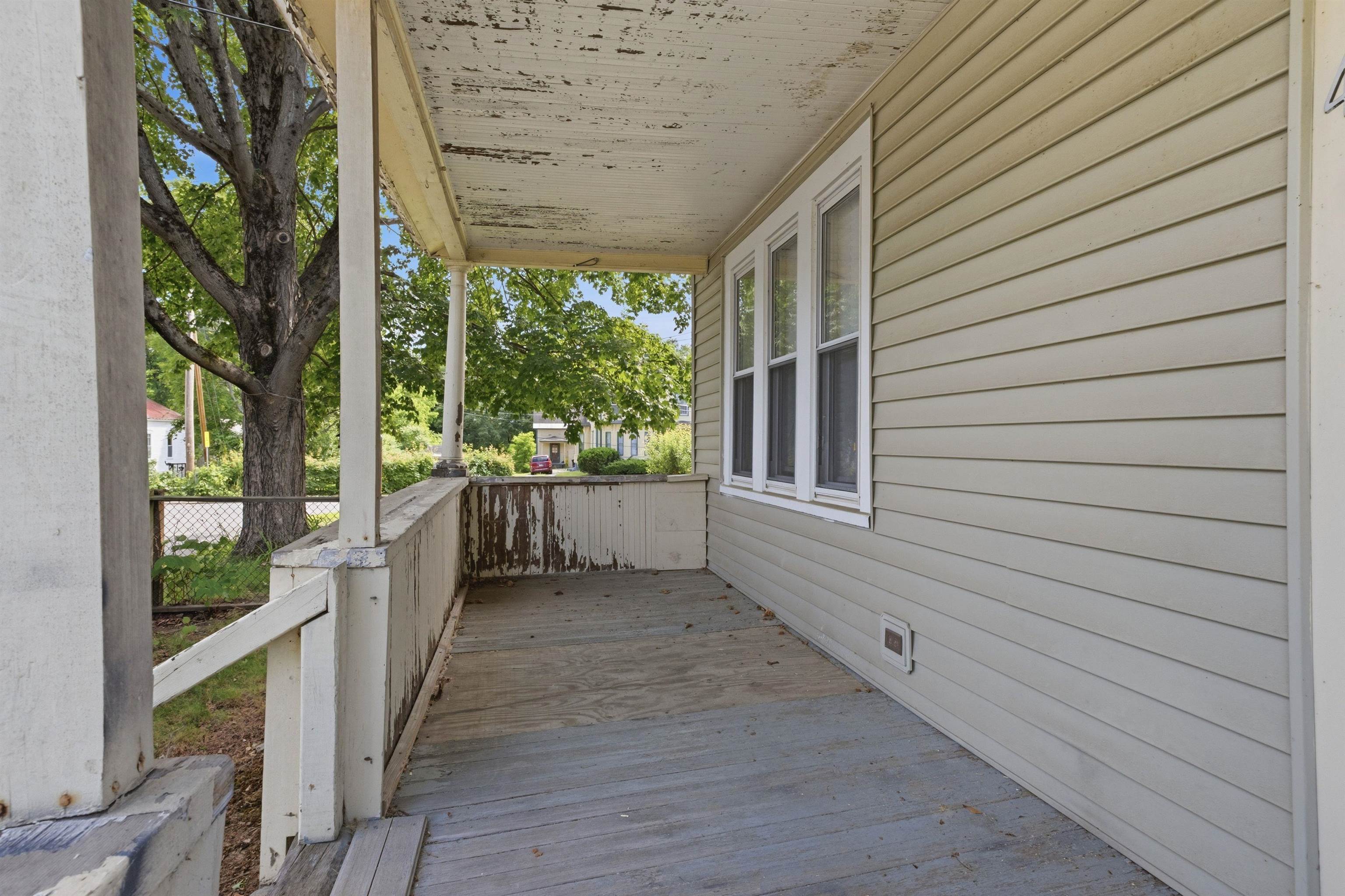 4 Skinner Street