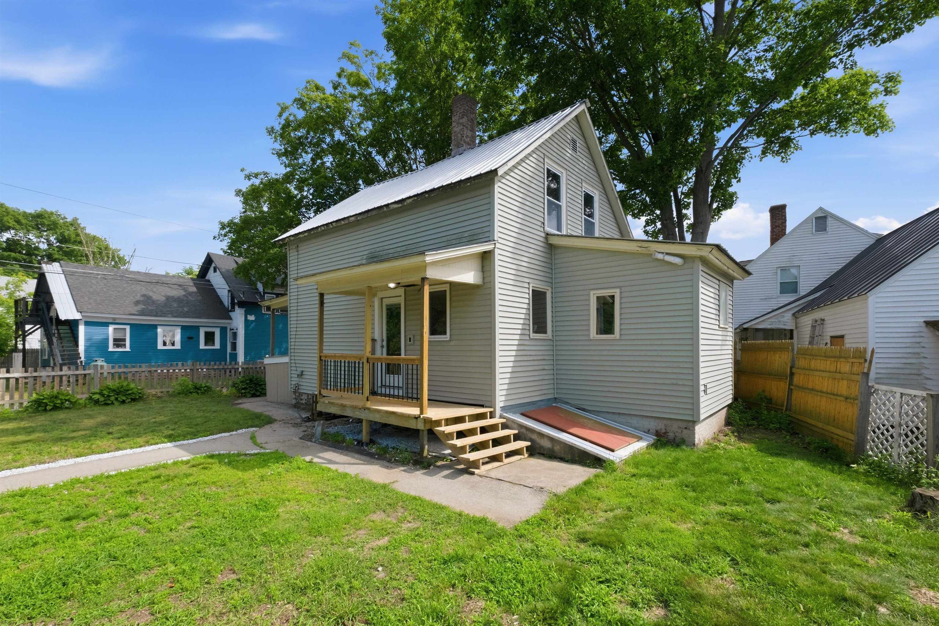 4 Skinner Street