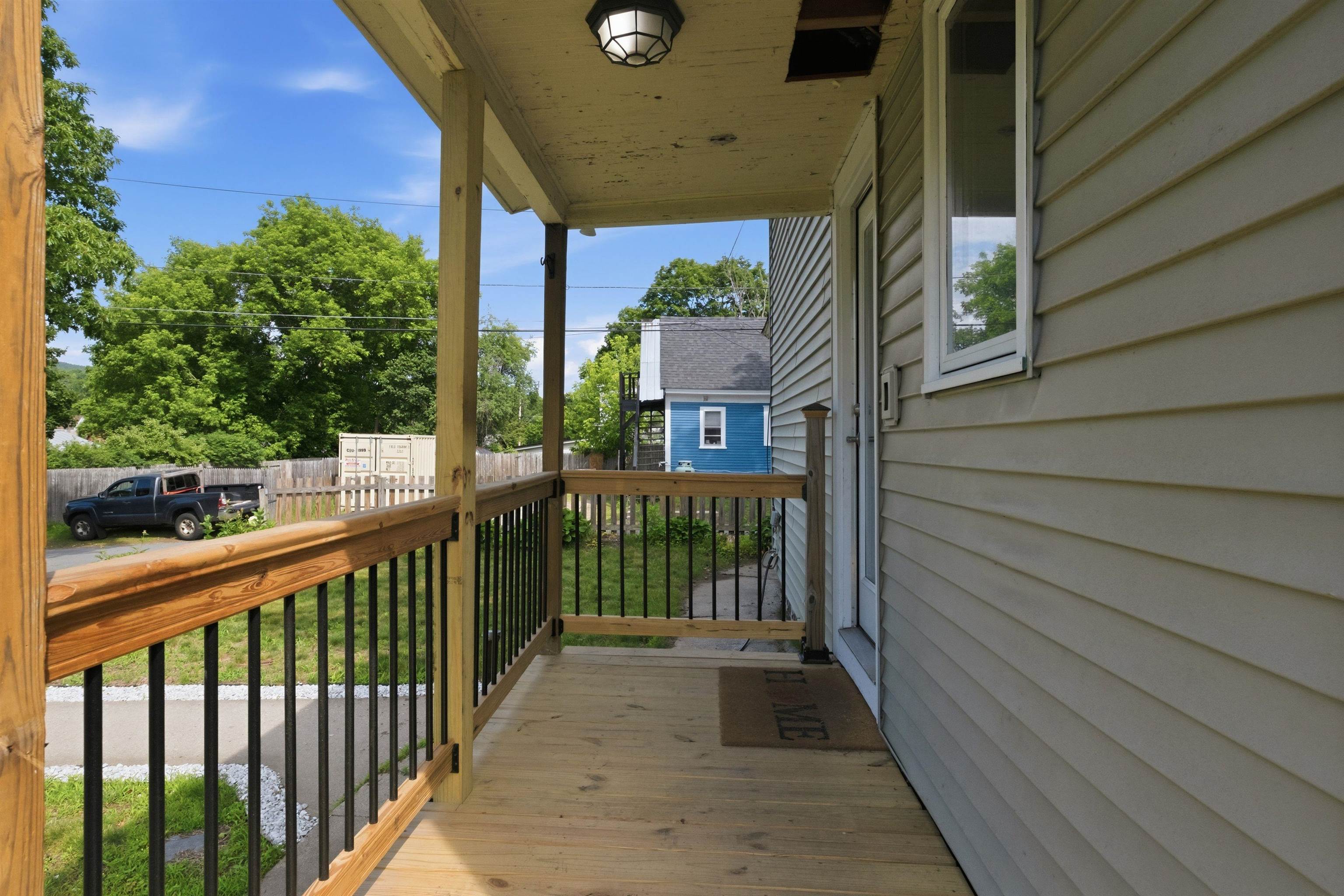 4 Skinner Street