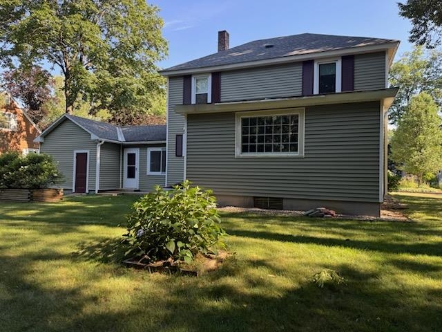 4 Wayne Avenue