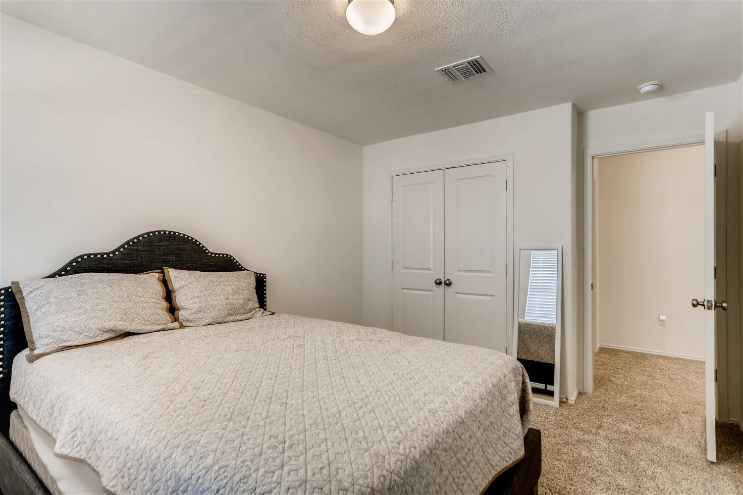 3901 Fort Collins WAY