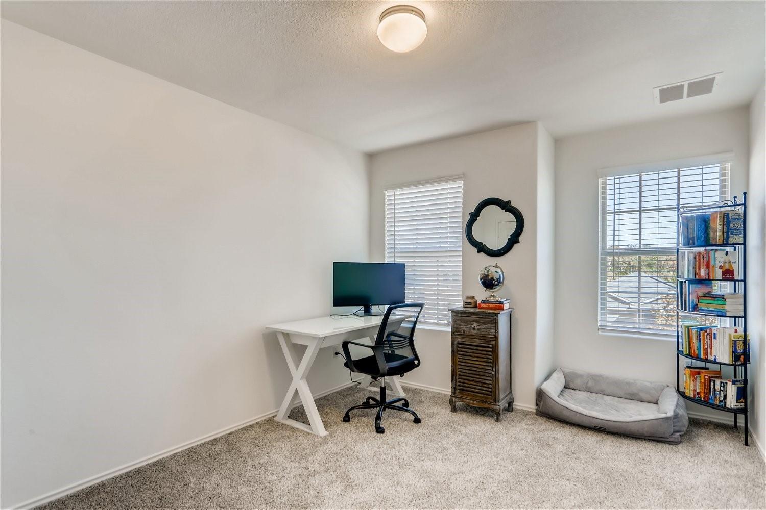 3901 Fort Collins WAY