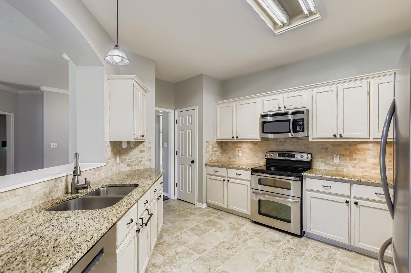 103 Pecos DR