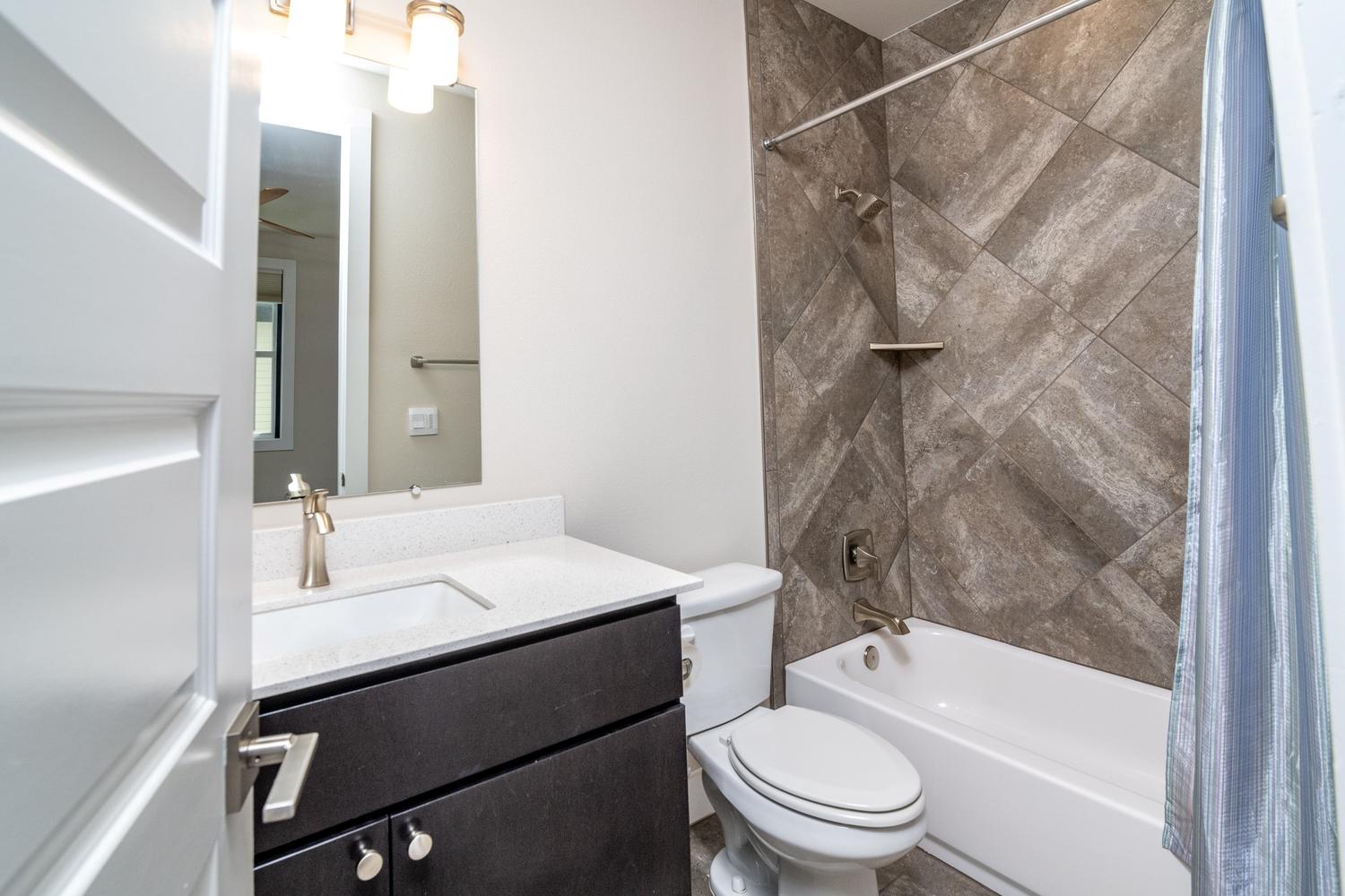 4202 Wayfarer WAY # 63