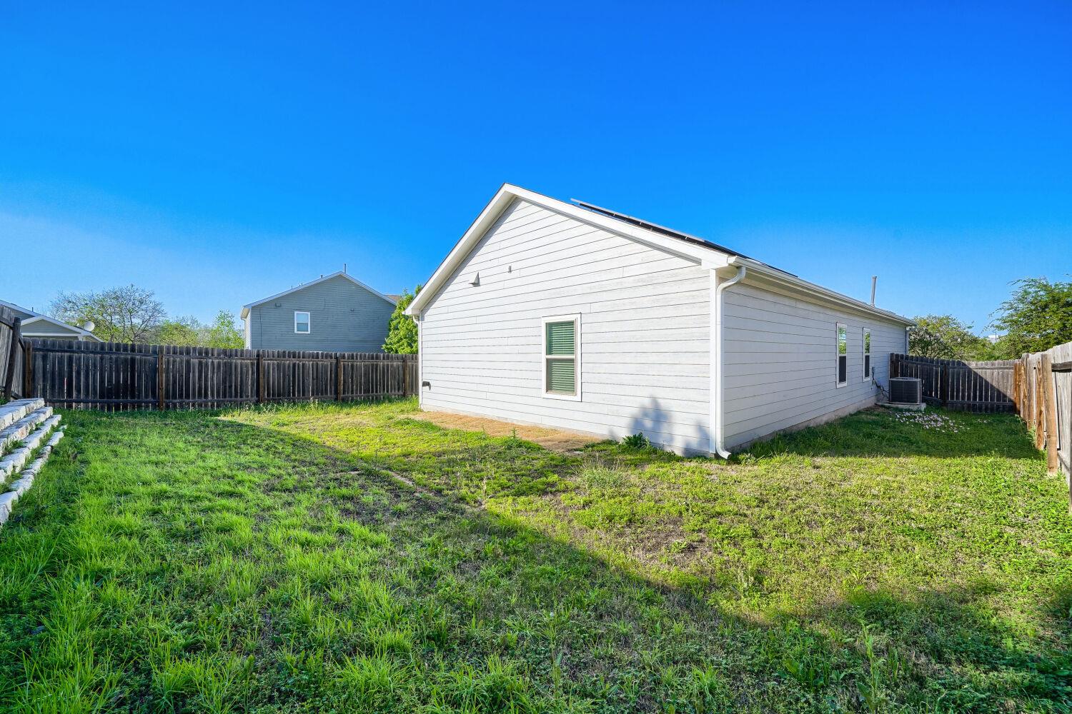 7001 Tonka LN