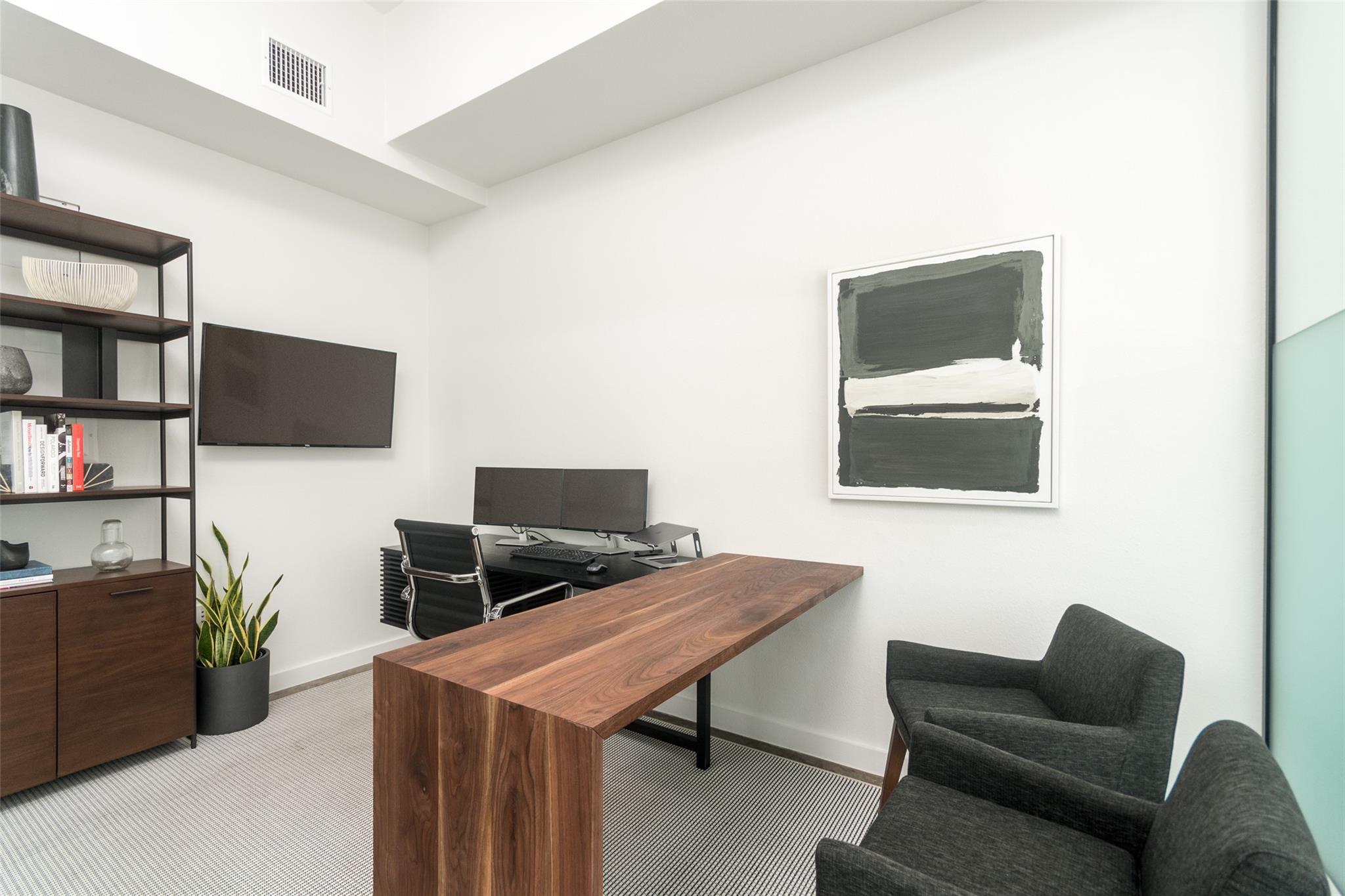 2525 S Lamar BLVD # 11