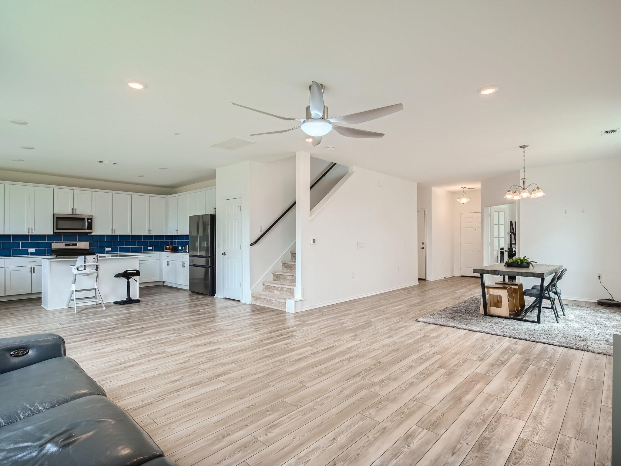 5301 Hallowell CT