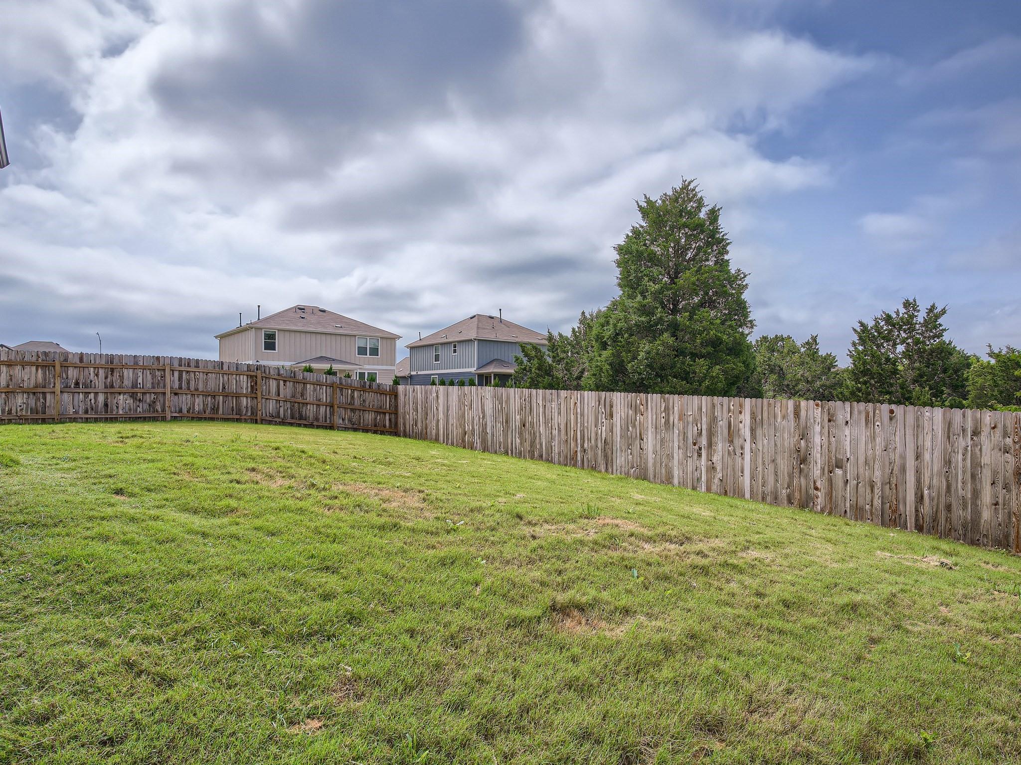 5301 Hallowell CT