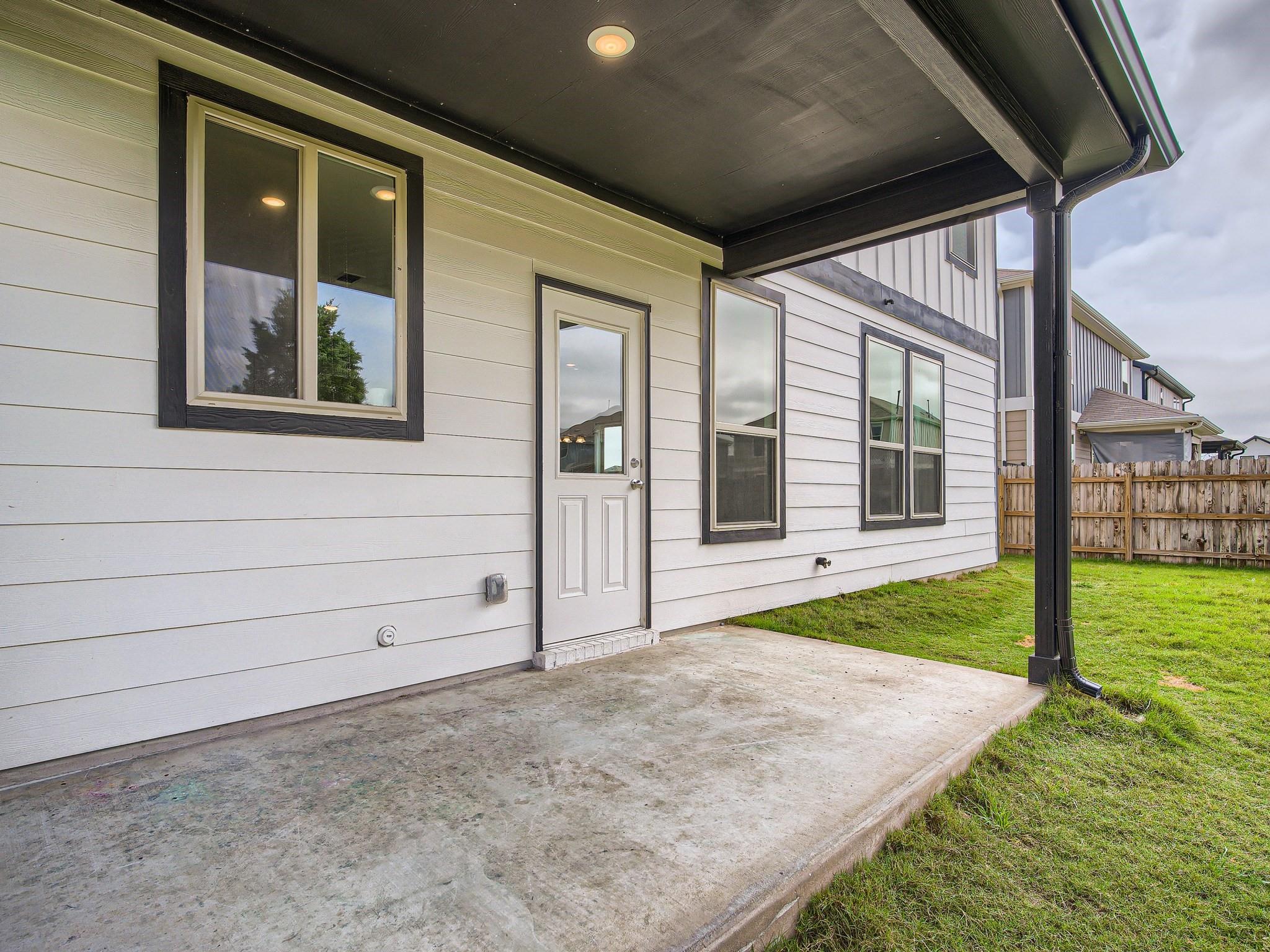 5301 Hallowell CT