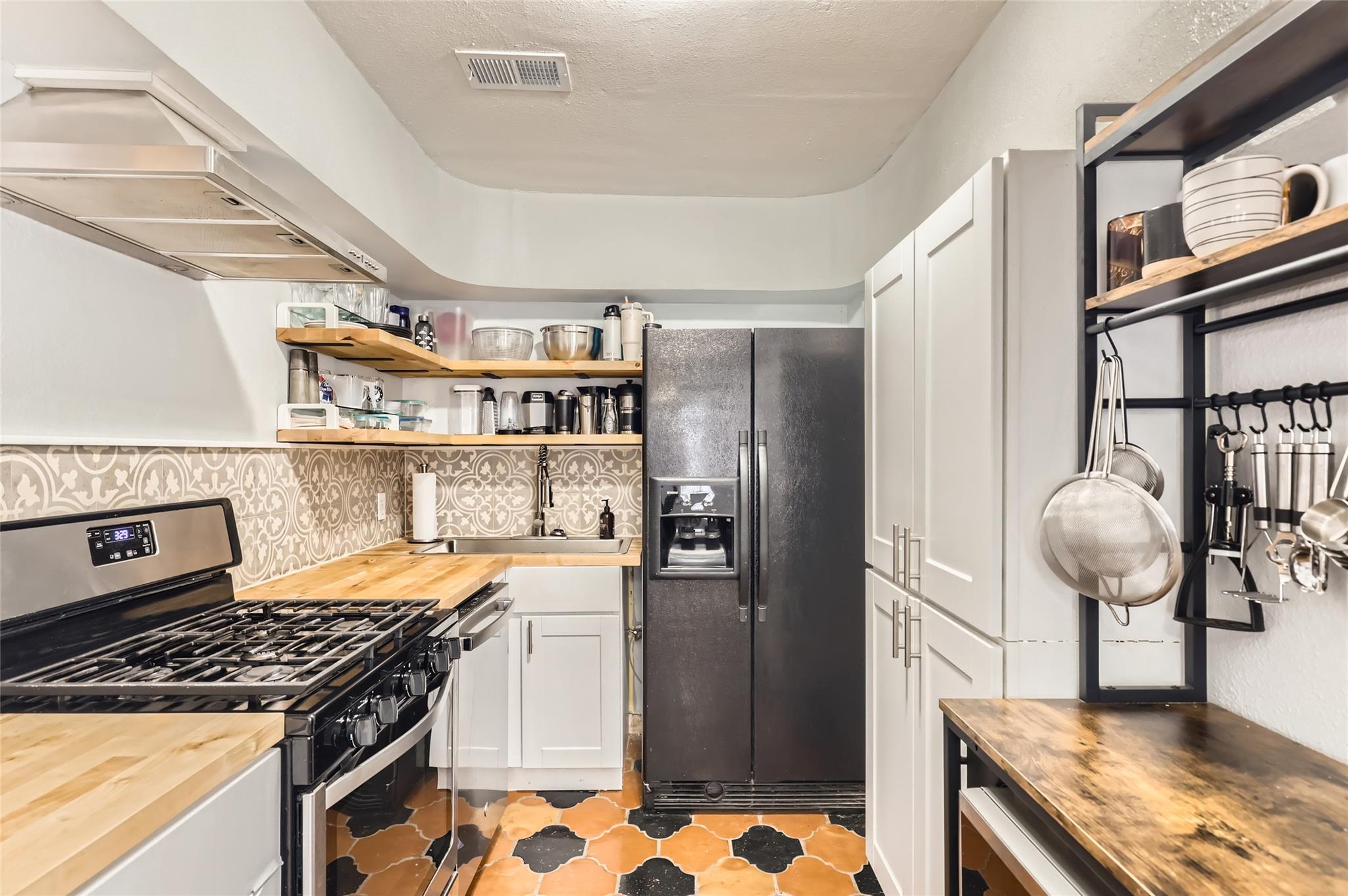 1428 Webberville RD Unit: 1&2