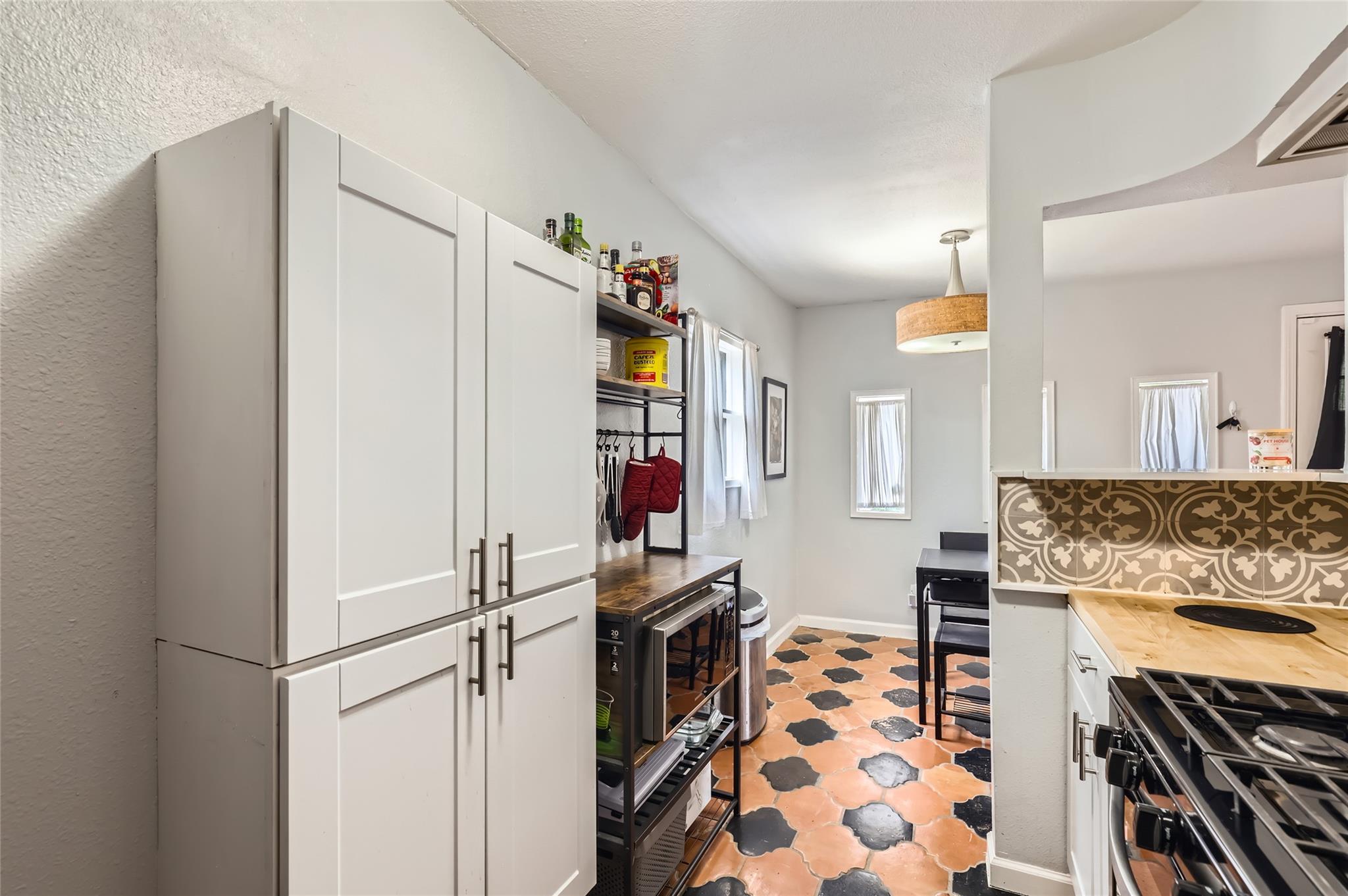 1428 Webberville RD Unit: 1&2