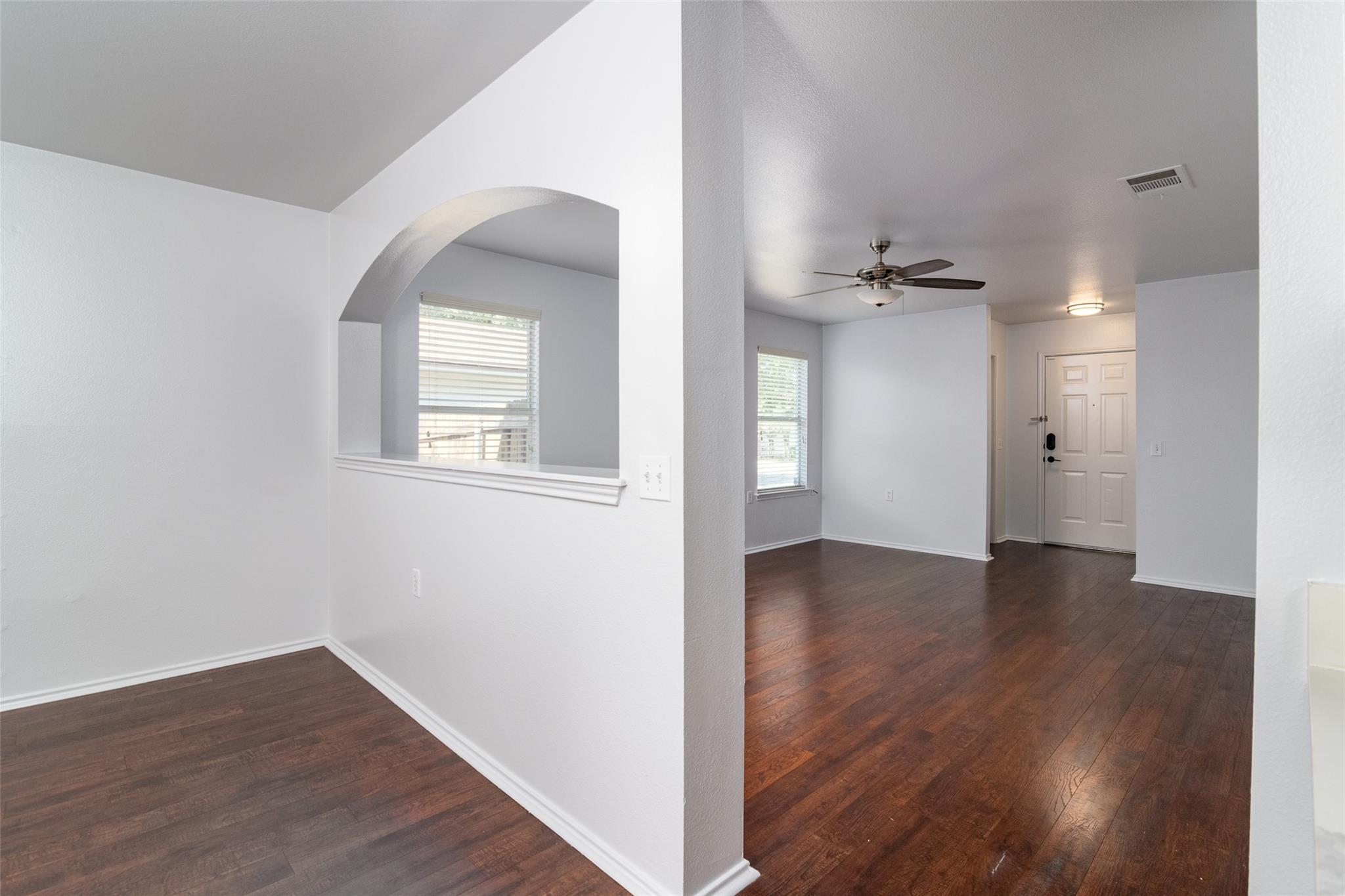608 Colonial Park BLVD
