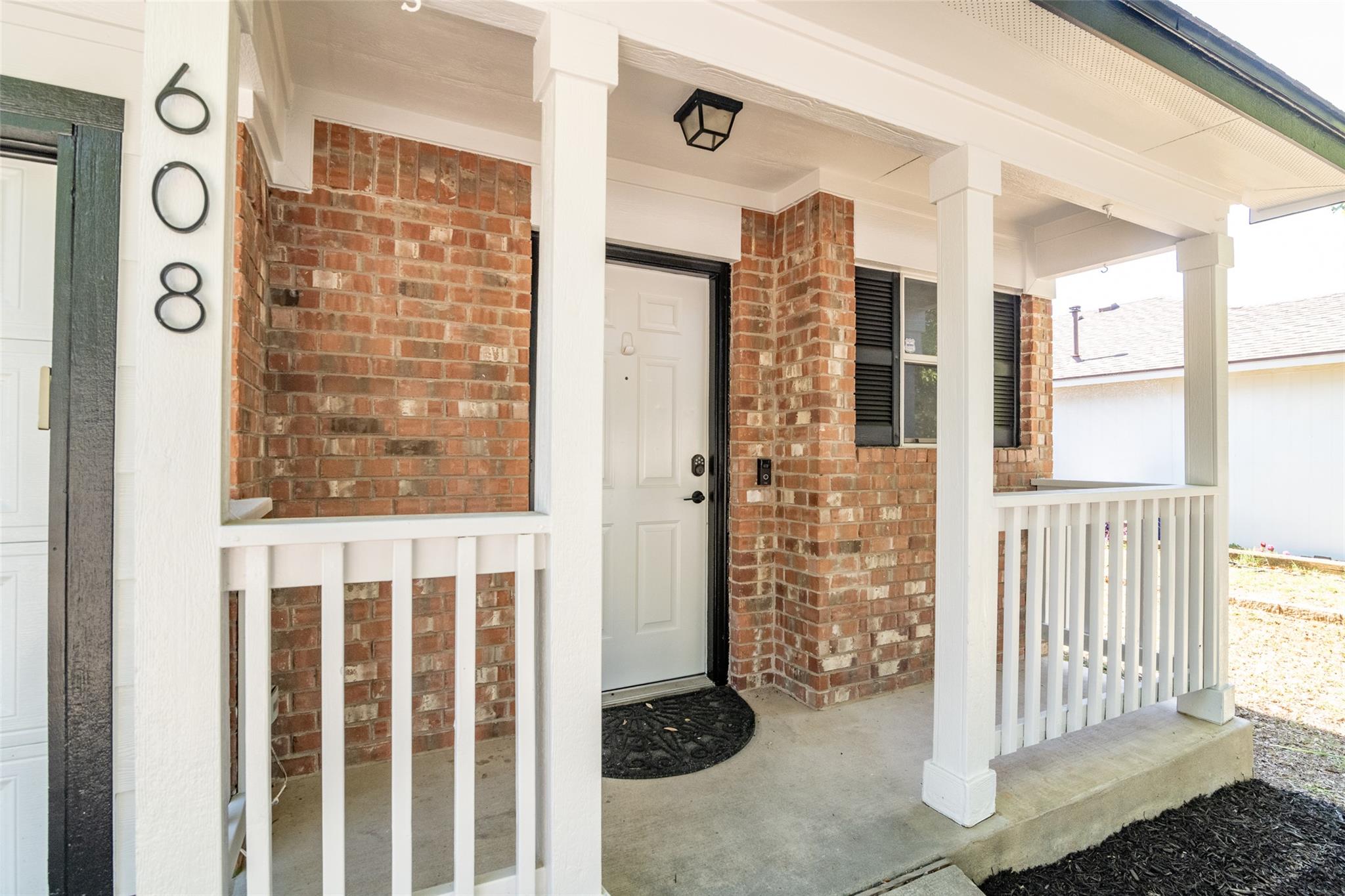 608 Colonial Park BLVD