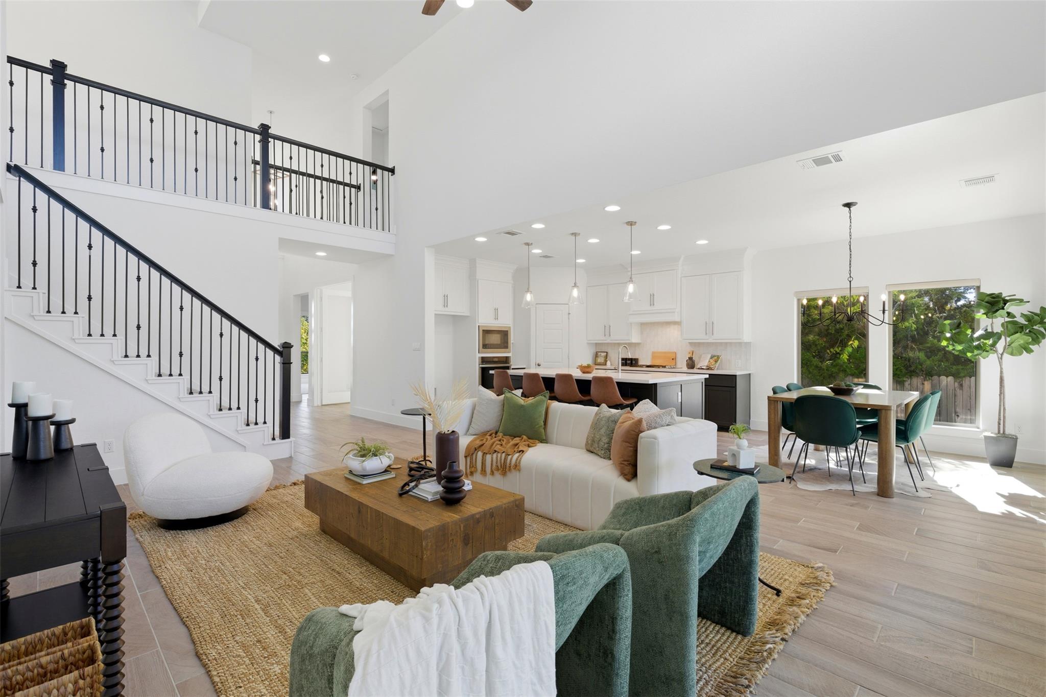 407 Francis Lottie DR