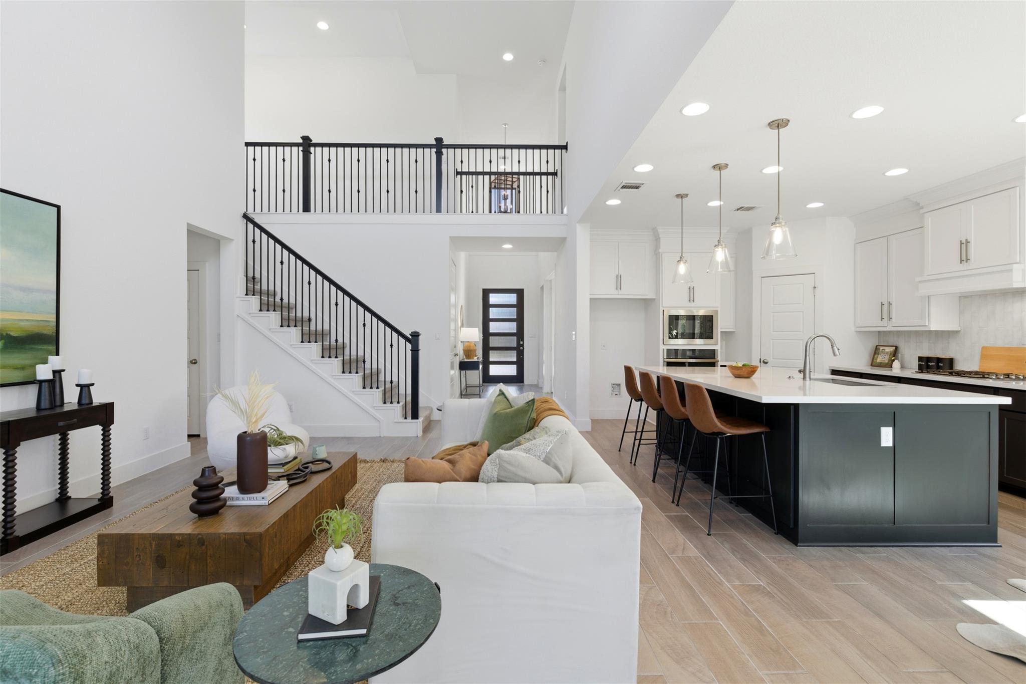 407 Francis Lottie DR