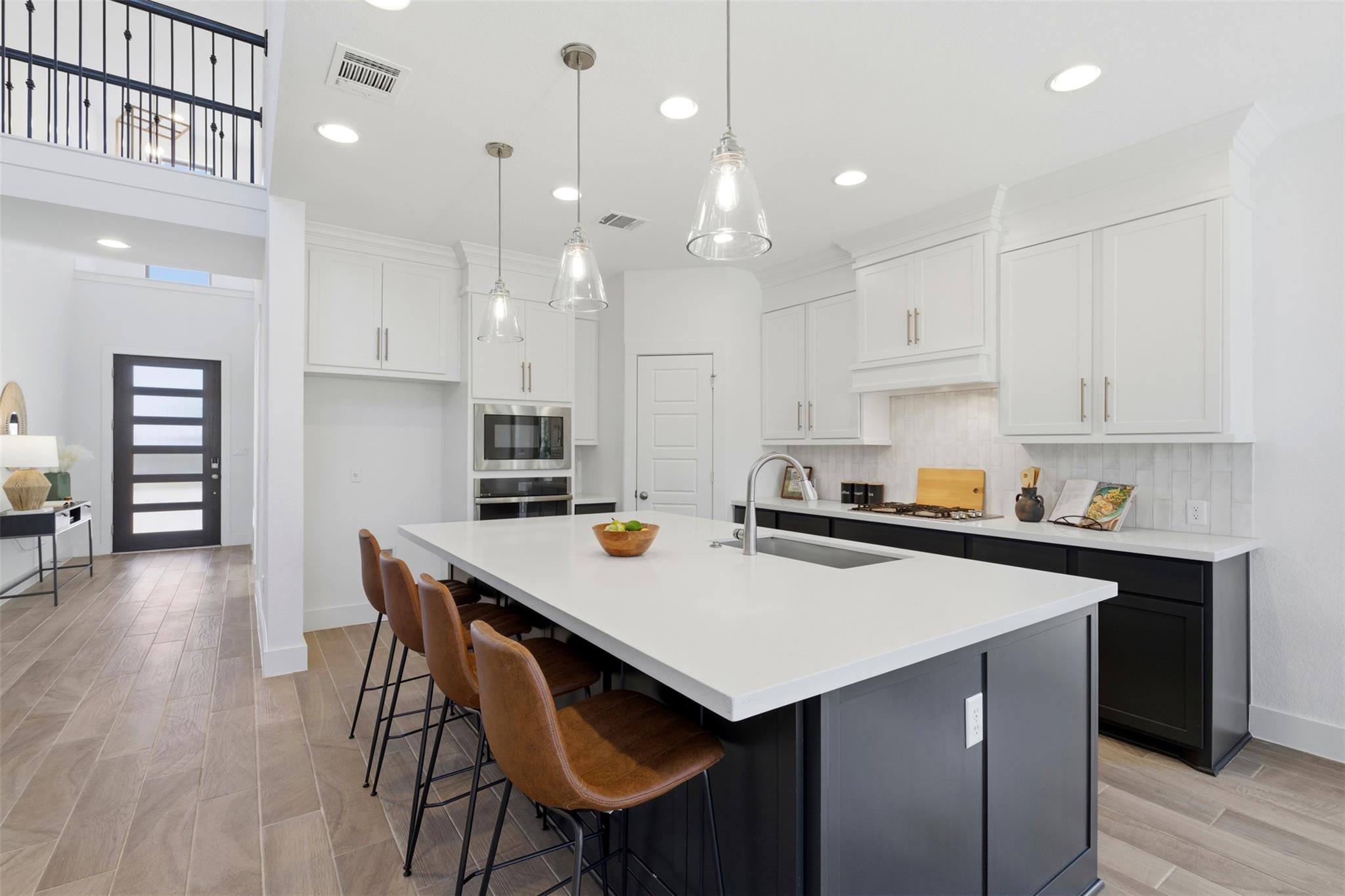 407 Francis Lottie DR