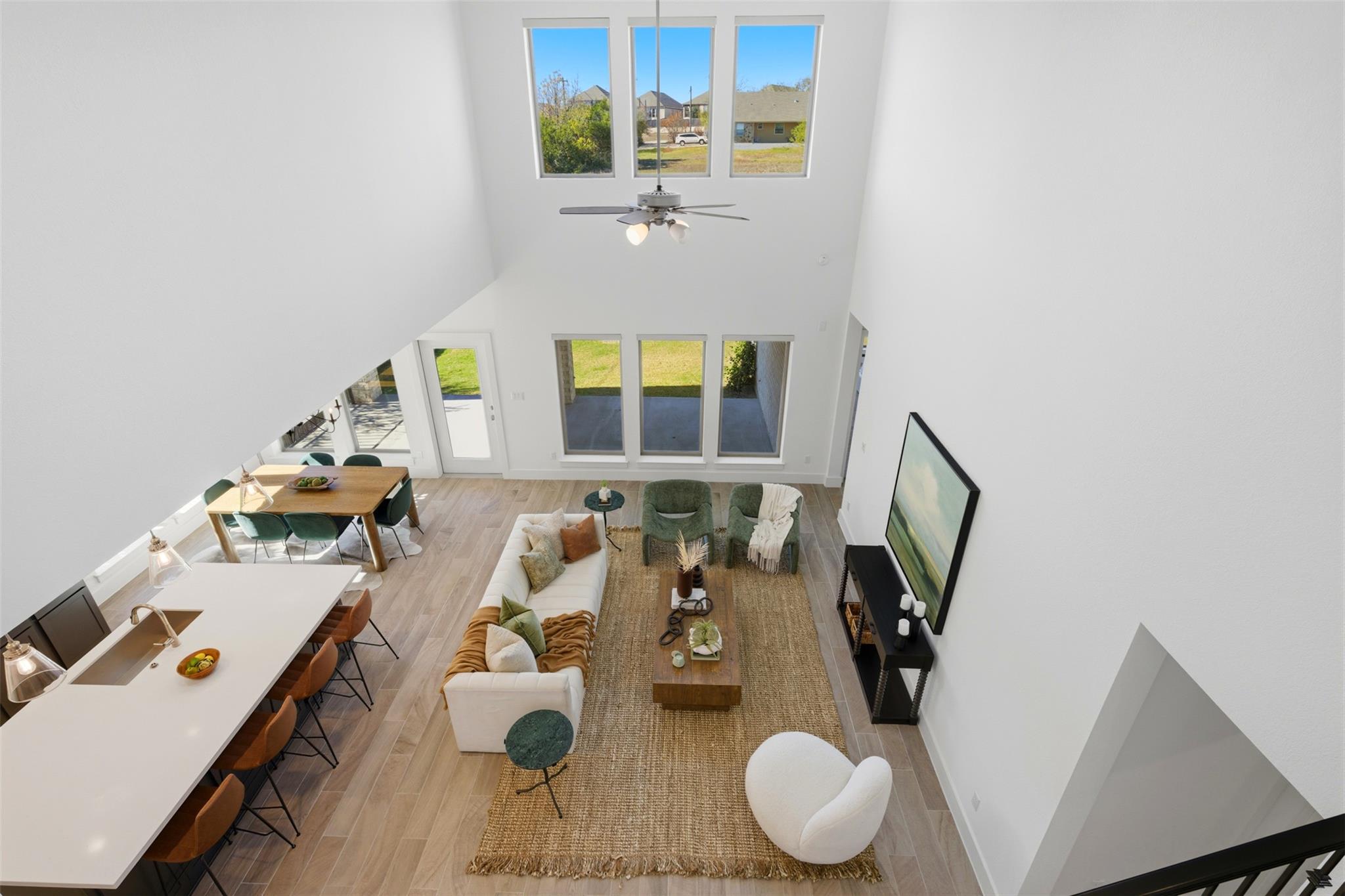 407 Francis Lottie DR