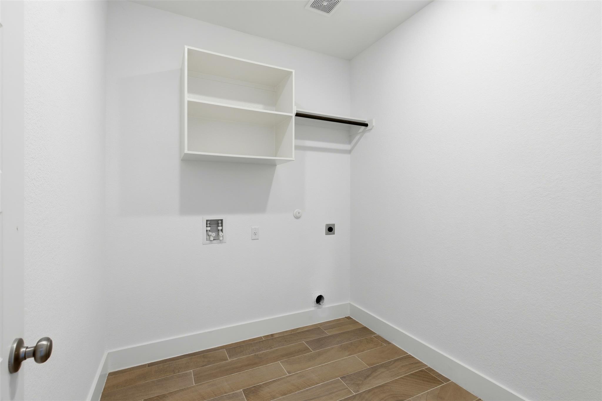 407 Francis Lottie DR