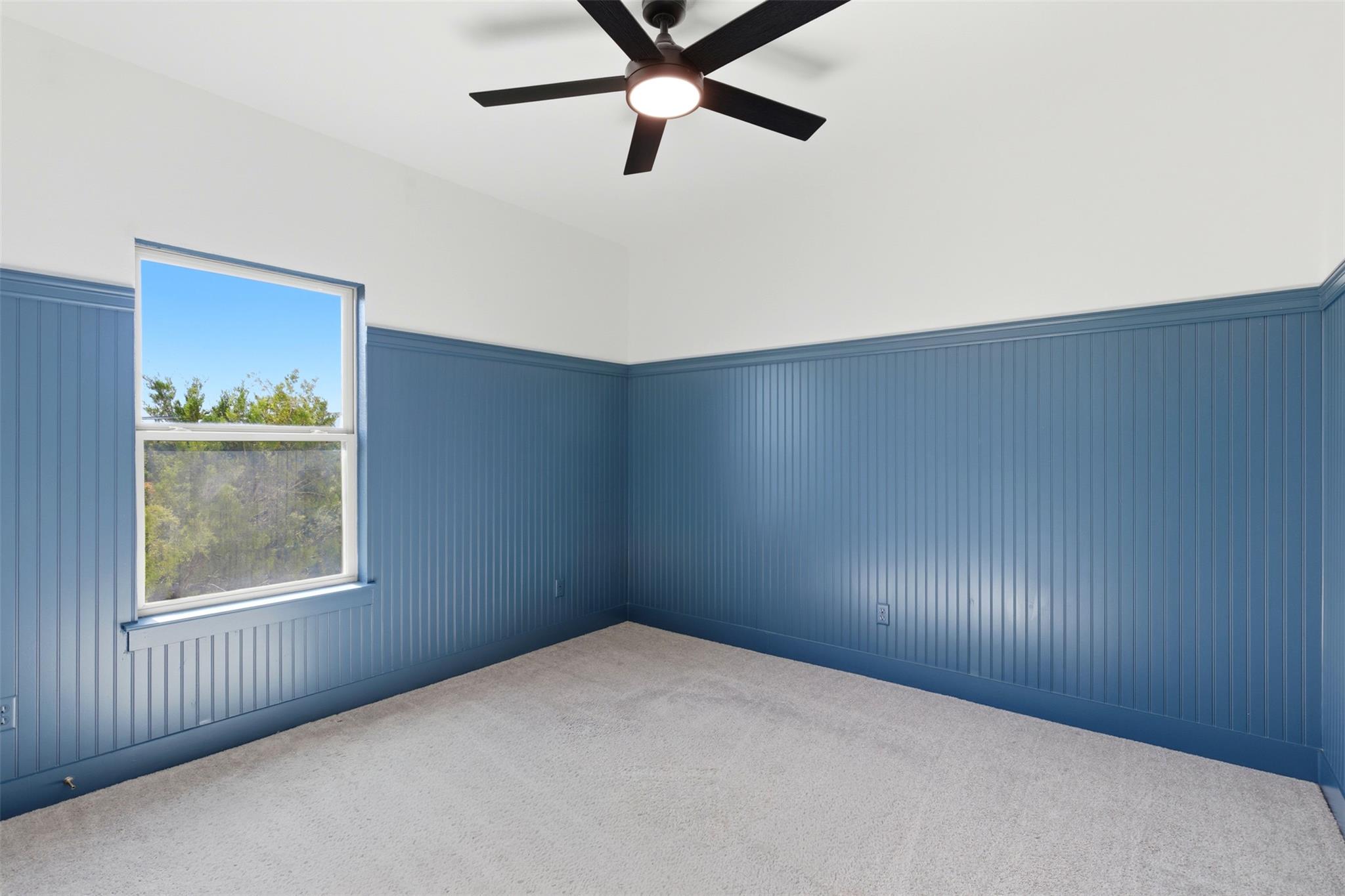 407 Francis Lottie DR