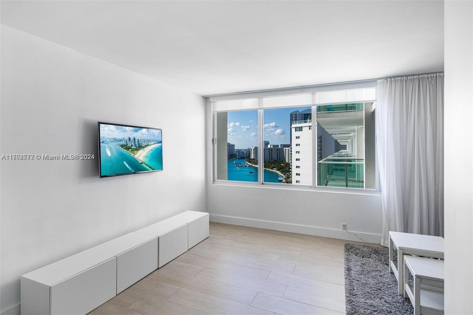 1000 West Ave # 1522