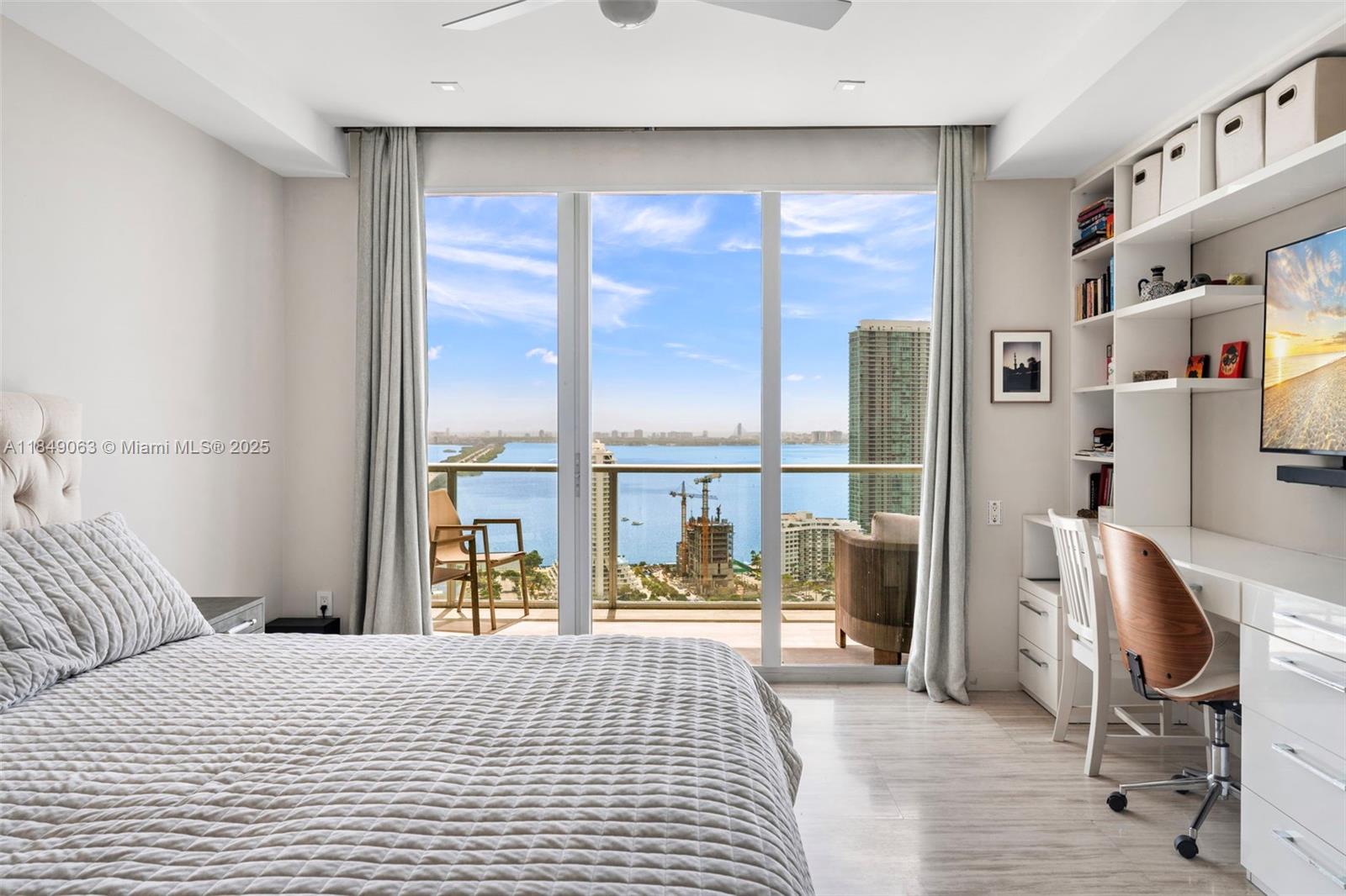 3470 E Coast Ave Unit: PH207