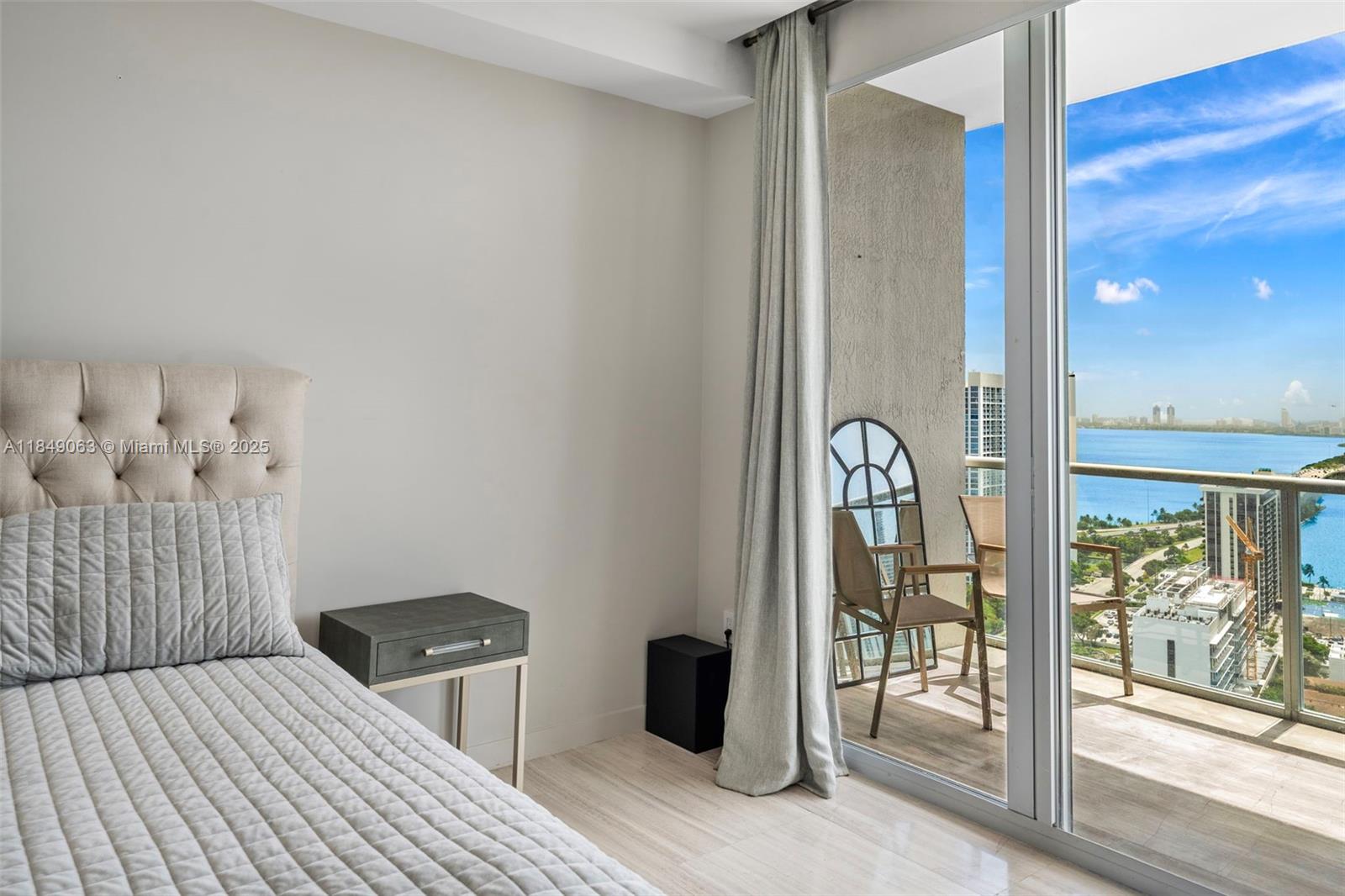 3470 E Coast Ave Unit: PH207
