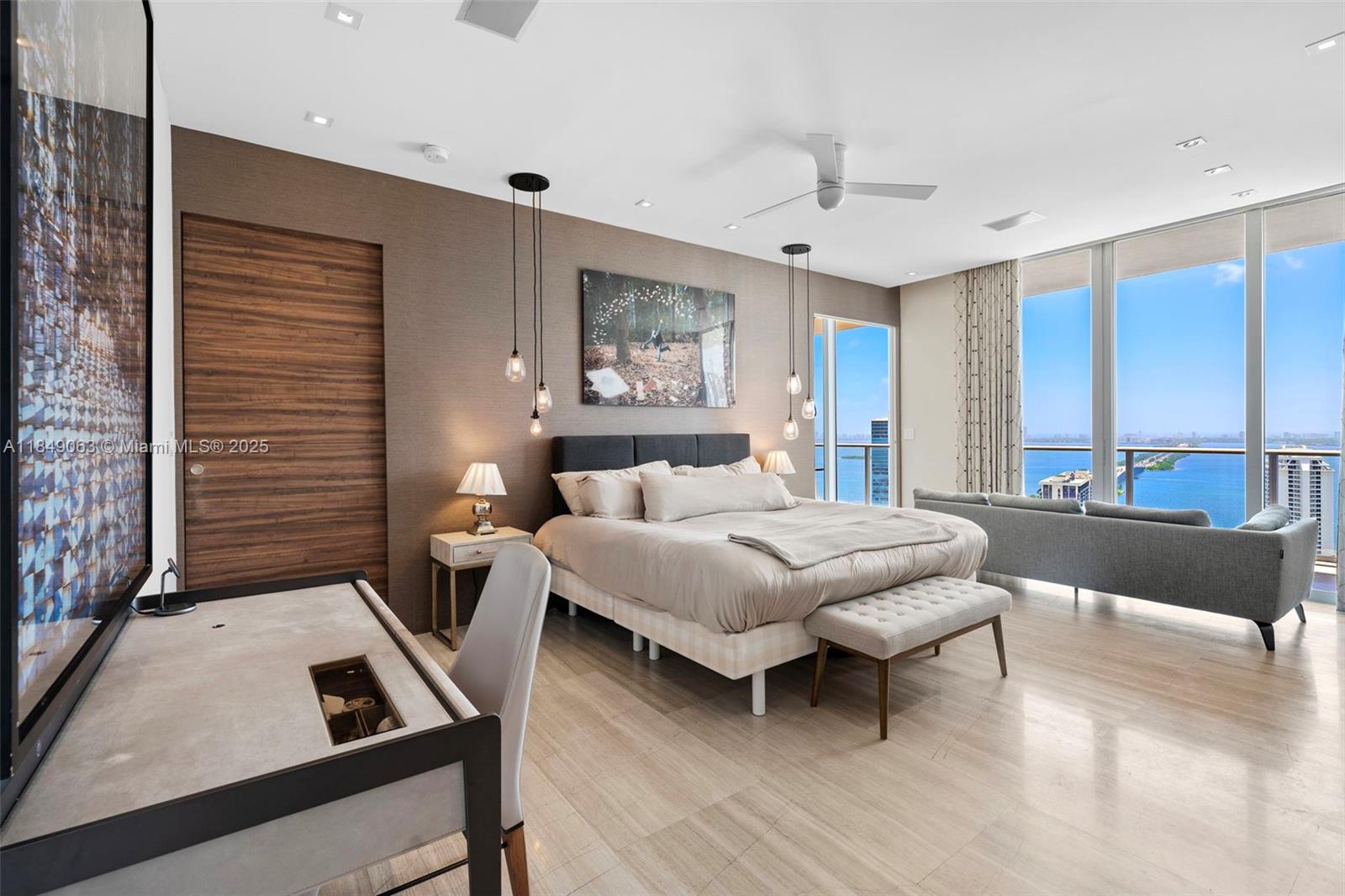 3470 E Coast Ave Unit: PH207
