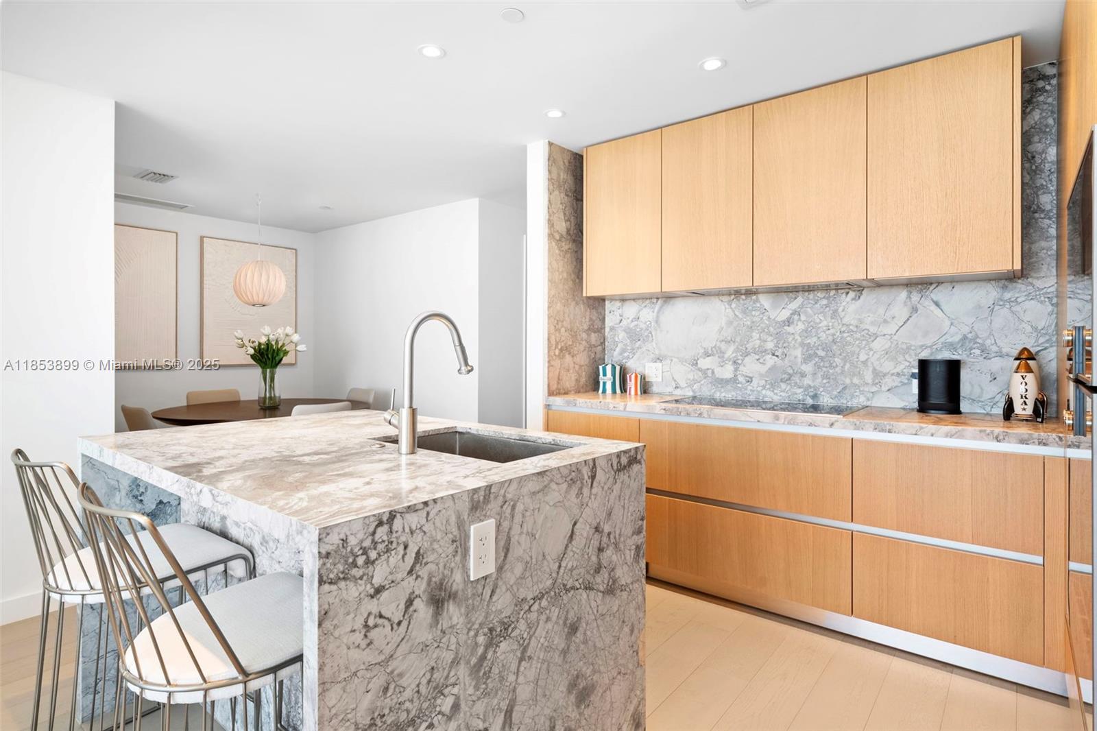 501 E West Ave # 3604