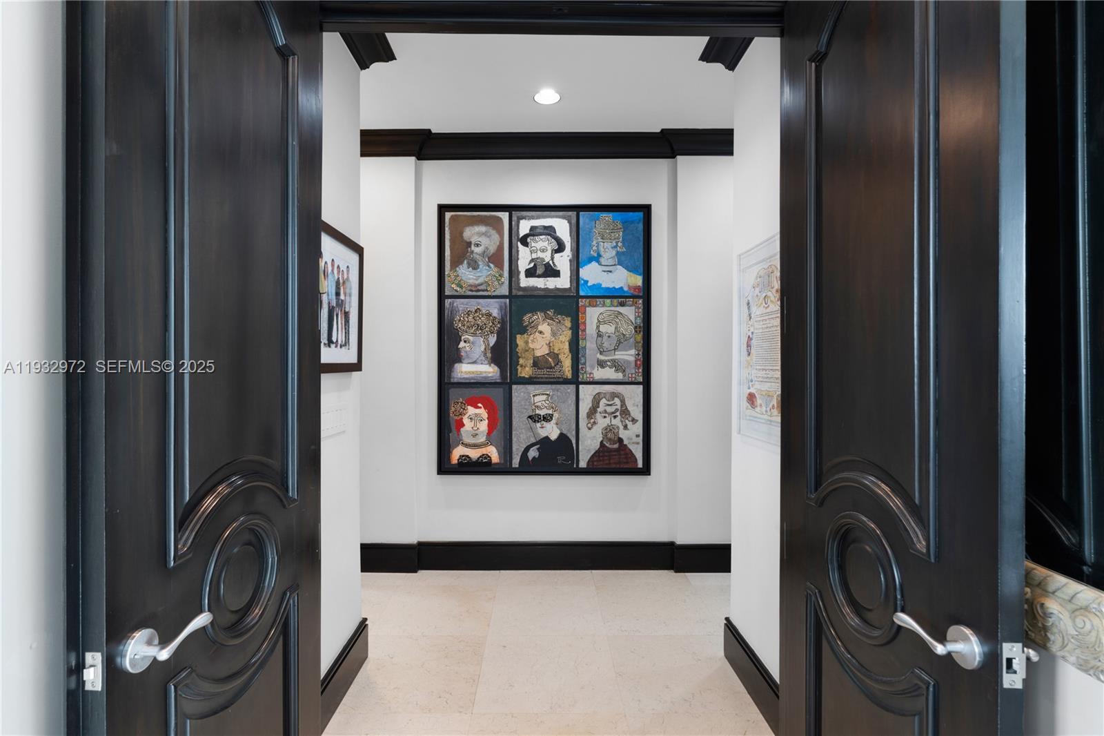 10330 W Broadview Dr