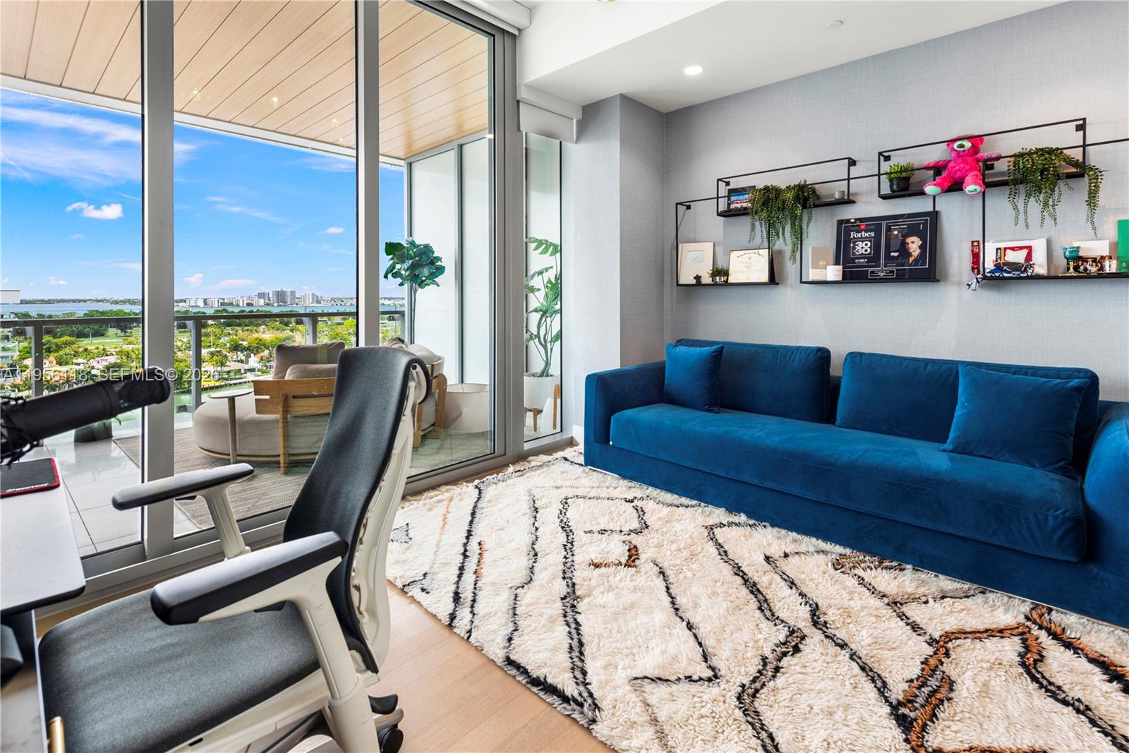 5775 Collins Ave # 1405