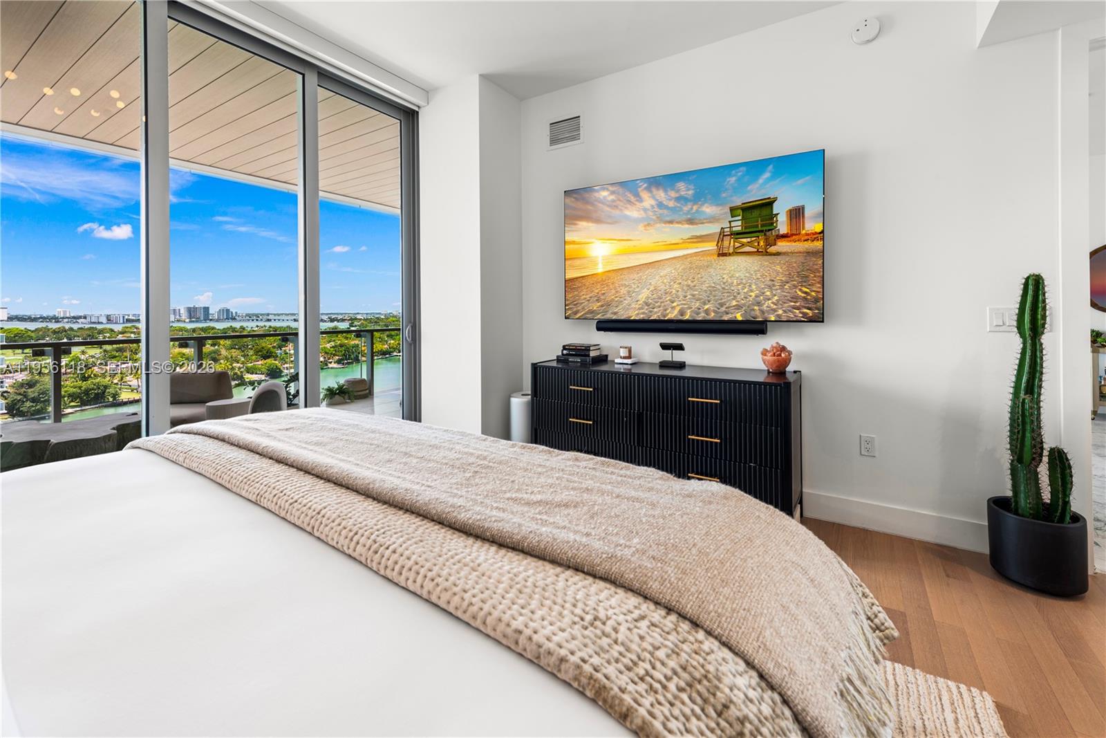 5775 Collins Ave # 1405