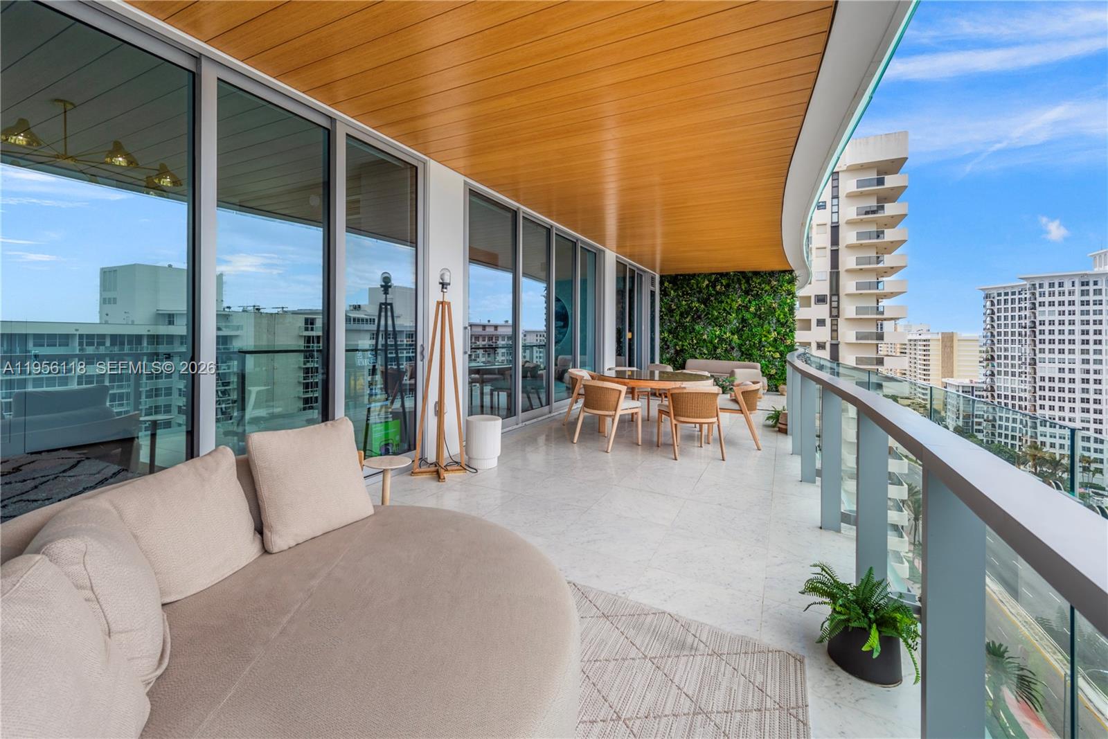 5775 Collins Ave # 1405