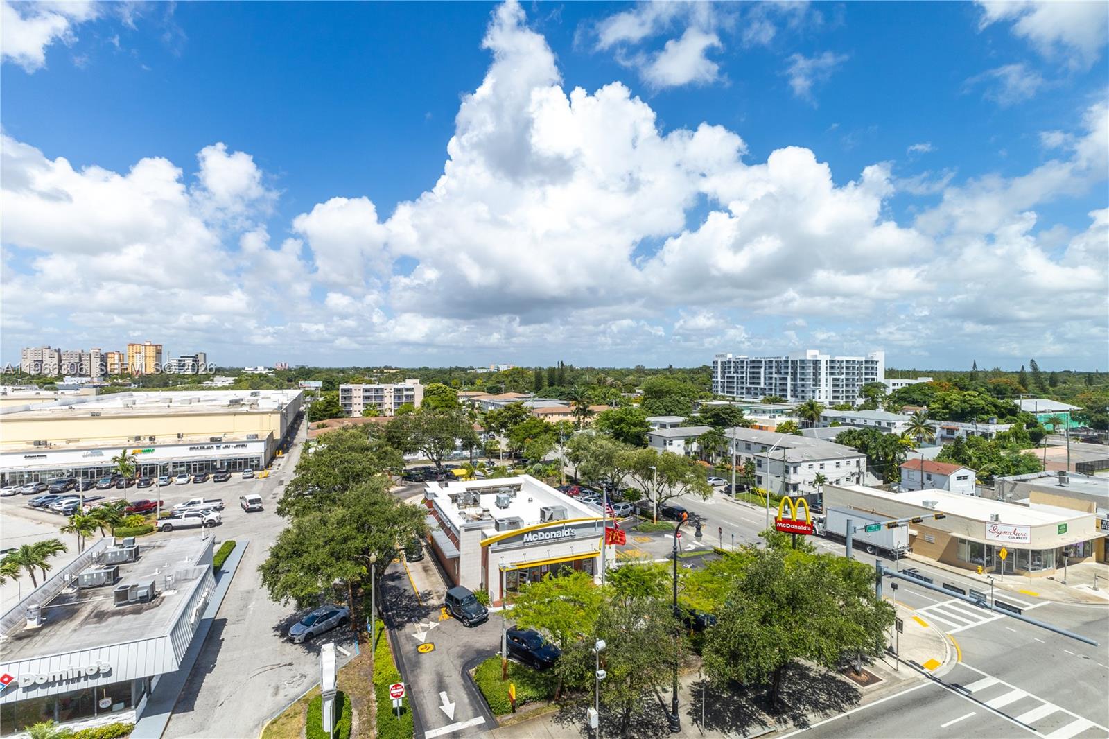 8101 Biscayne Blvd # 613 Unit: R-613