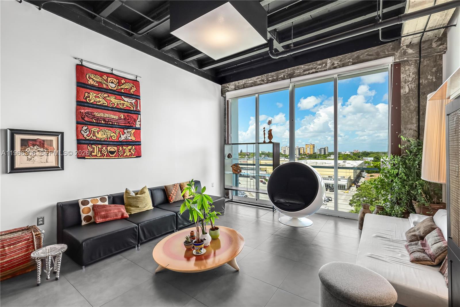 8101 Biscayne Blvd # 613 Unit: R-613