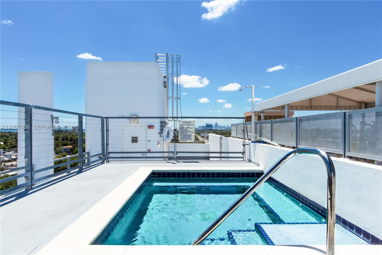 8101 Biscayne Blvd # 613 Unit: R-613