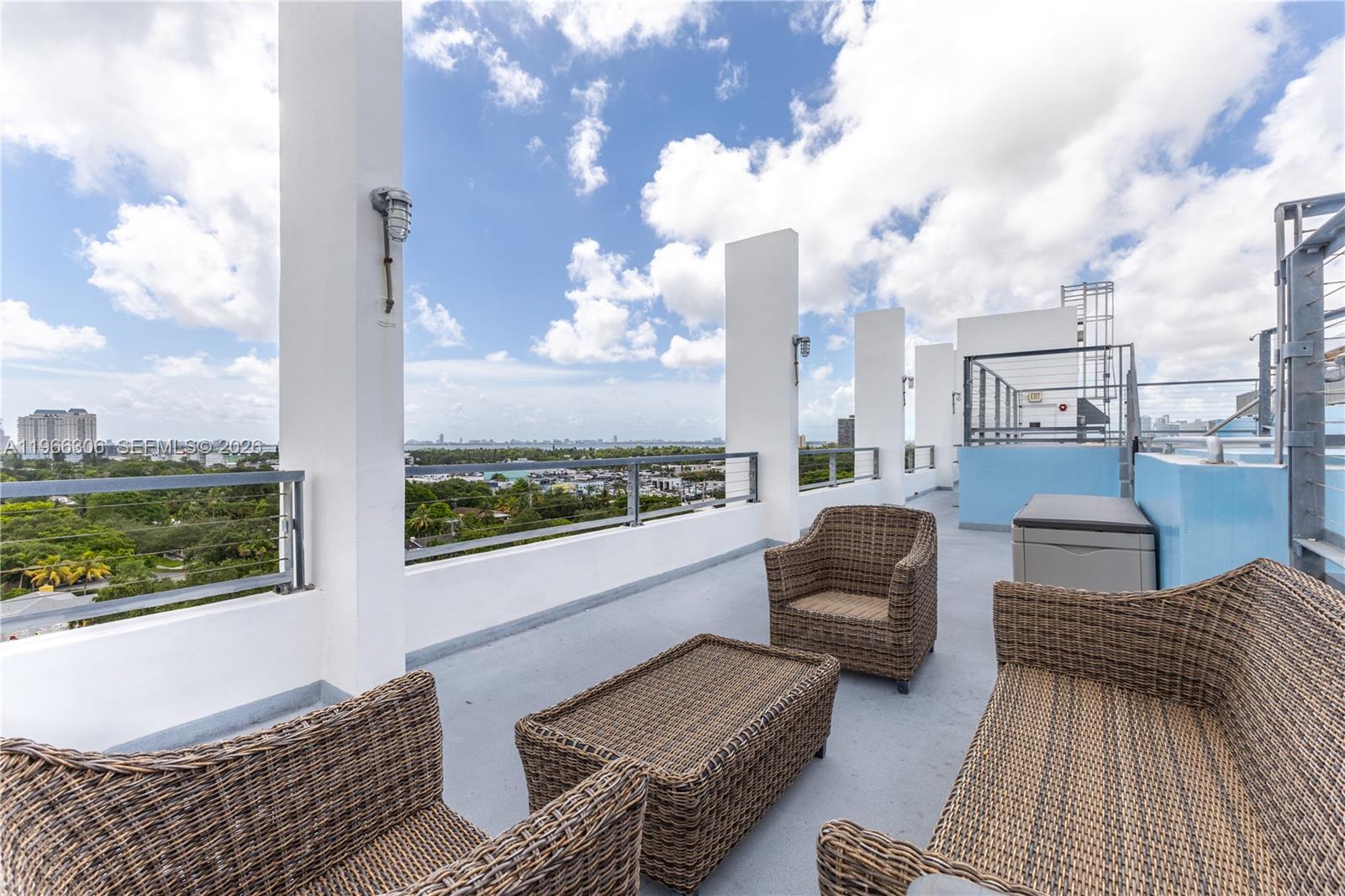8101 Biscayne Blvd # 613 Unit: R-613