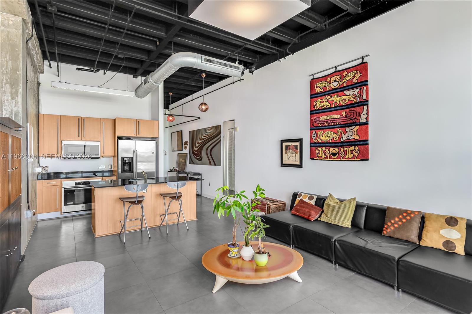 8101 Biscayne Blvd # 613 Unit: R-613