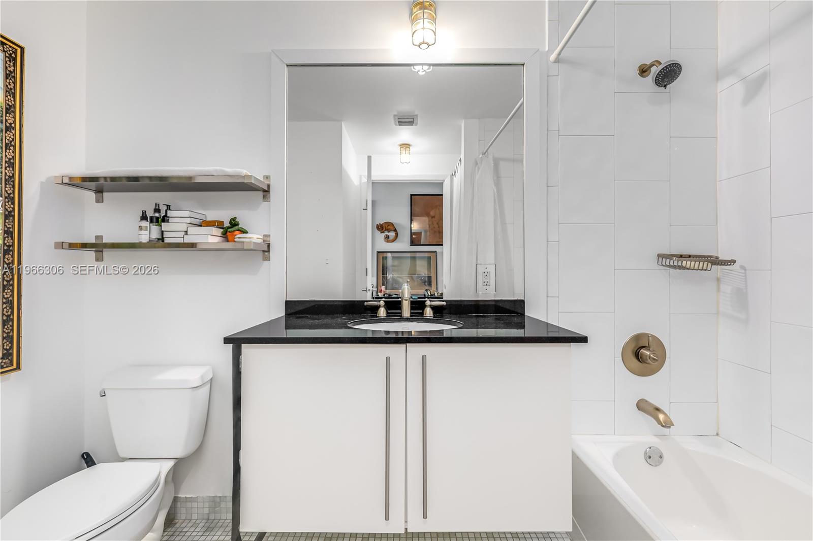 8101 Biscayne Blvd # 613 Unit: R-613