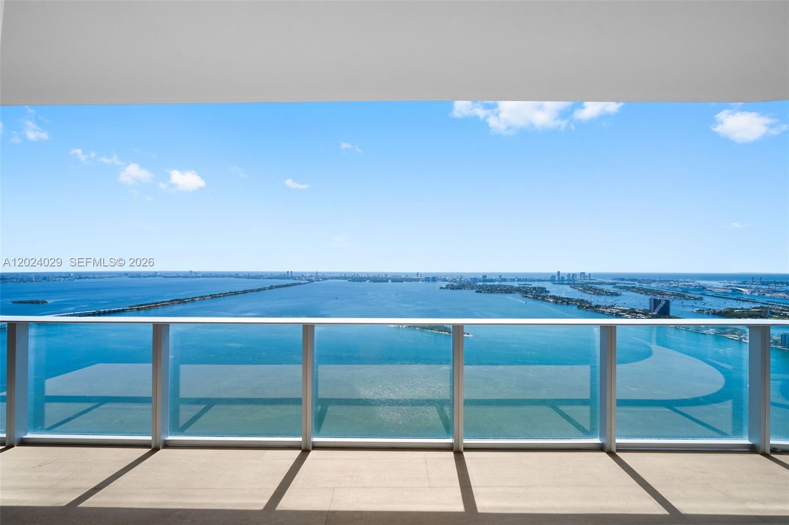 700 NE 24th St Unit: PH6005