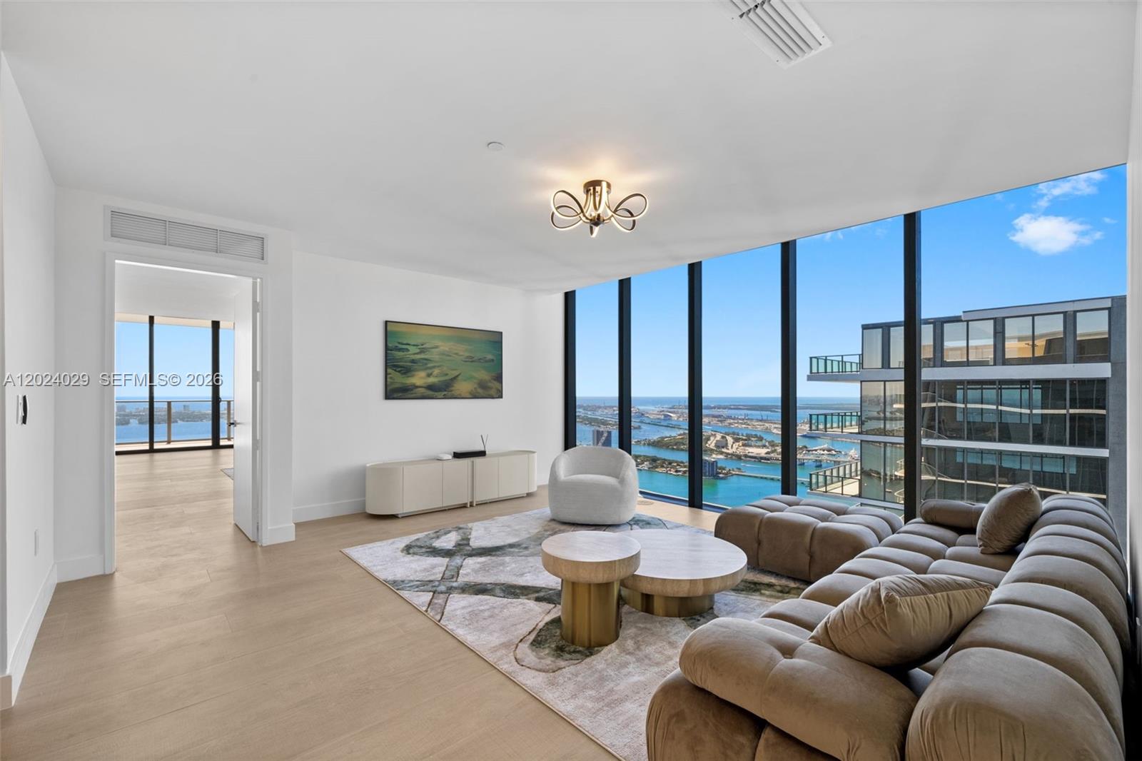 700 NE 24th St Unit: PH6005