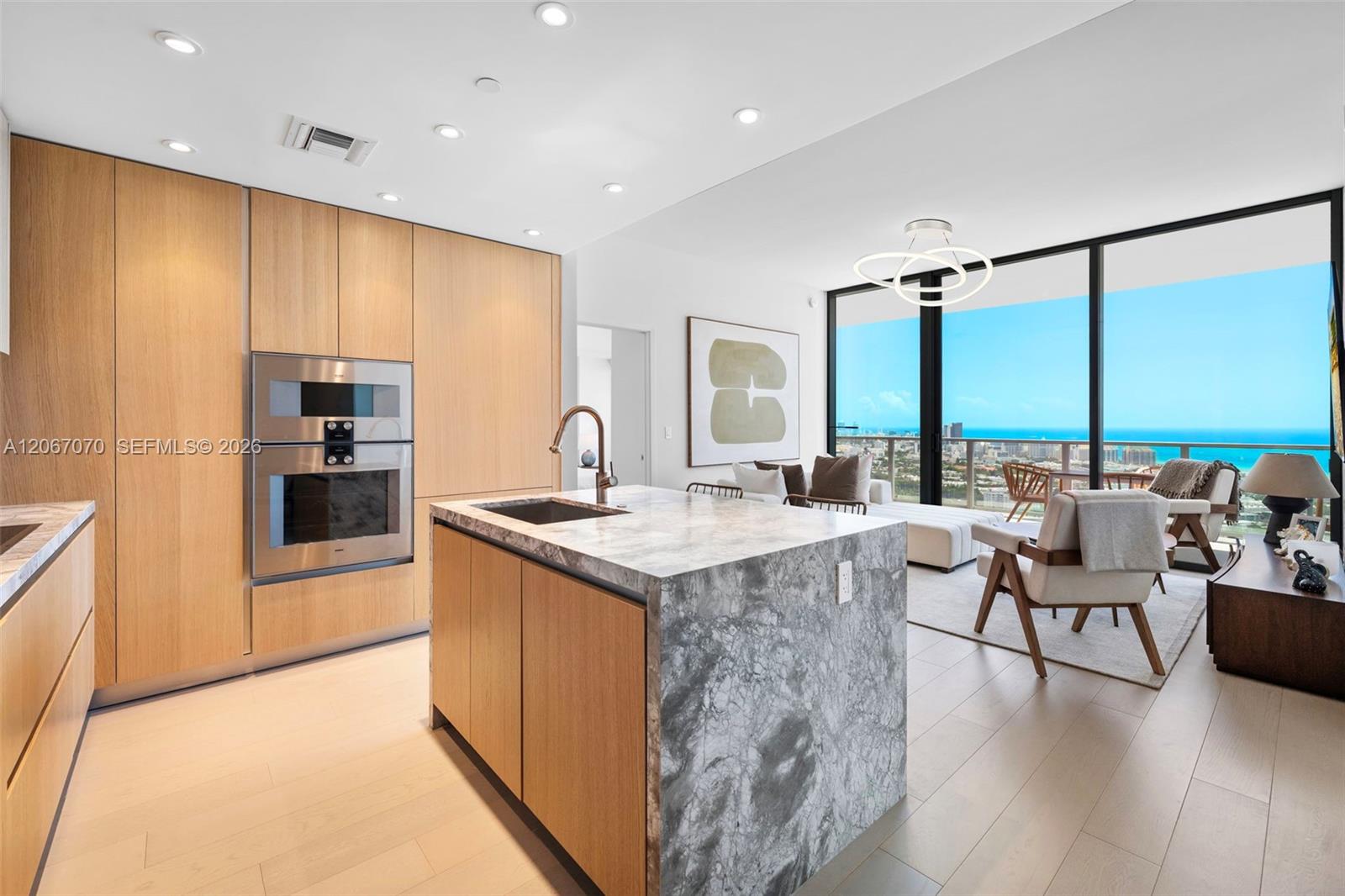 501 West Ave # 3604