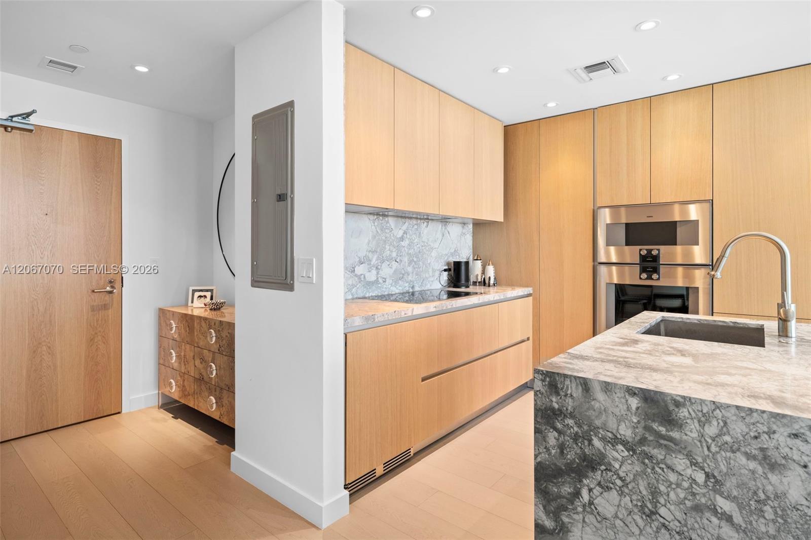501 West Ave # 3604